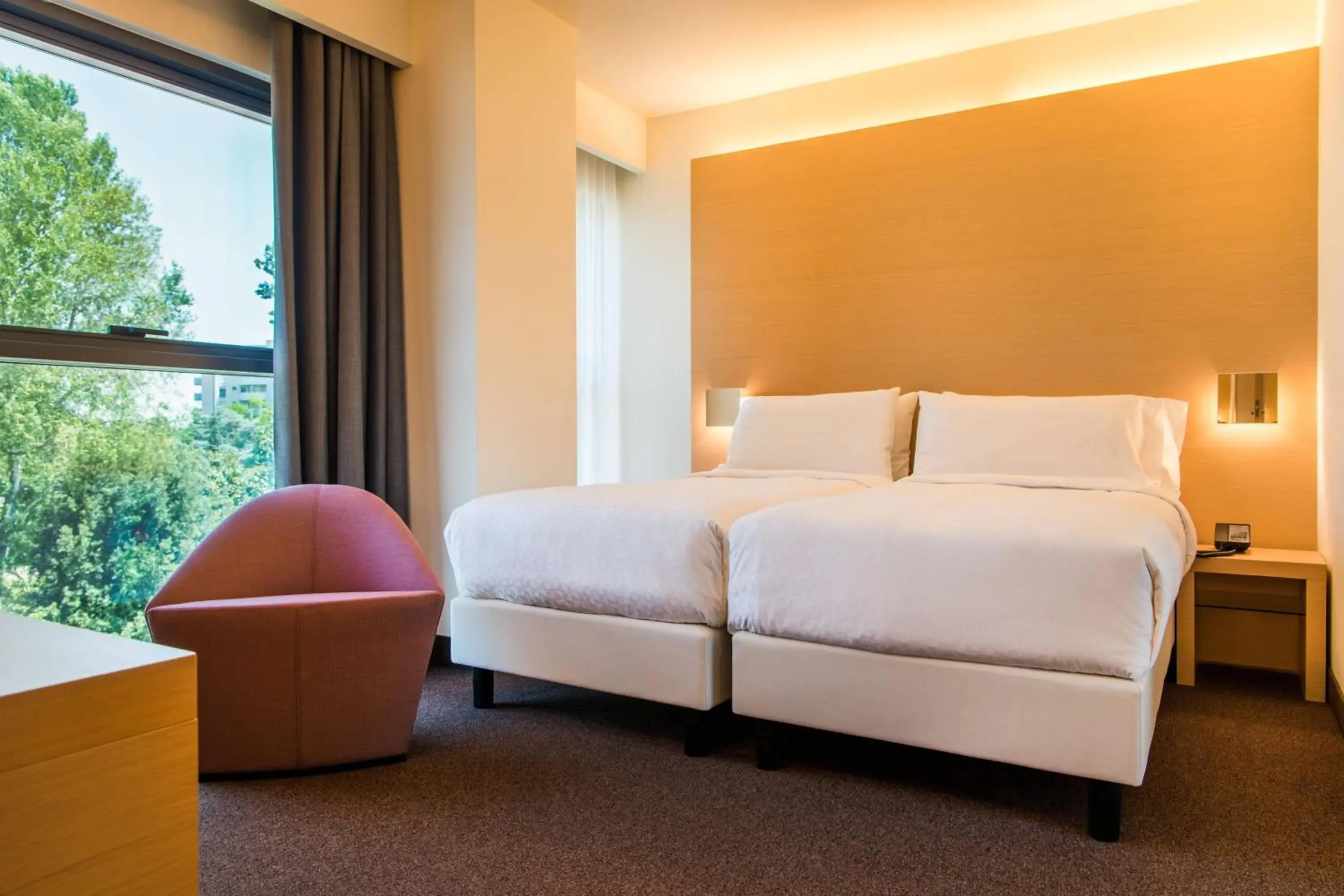 Classic Twin Room in Four Points by Sheraton Venice Mestre Classic Twin Room in Four Points by Sheraton Venice Mestre
