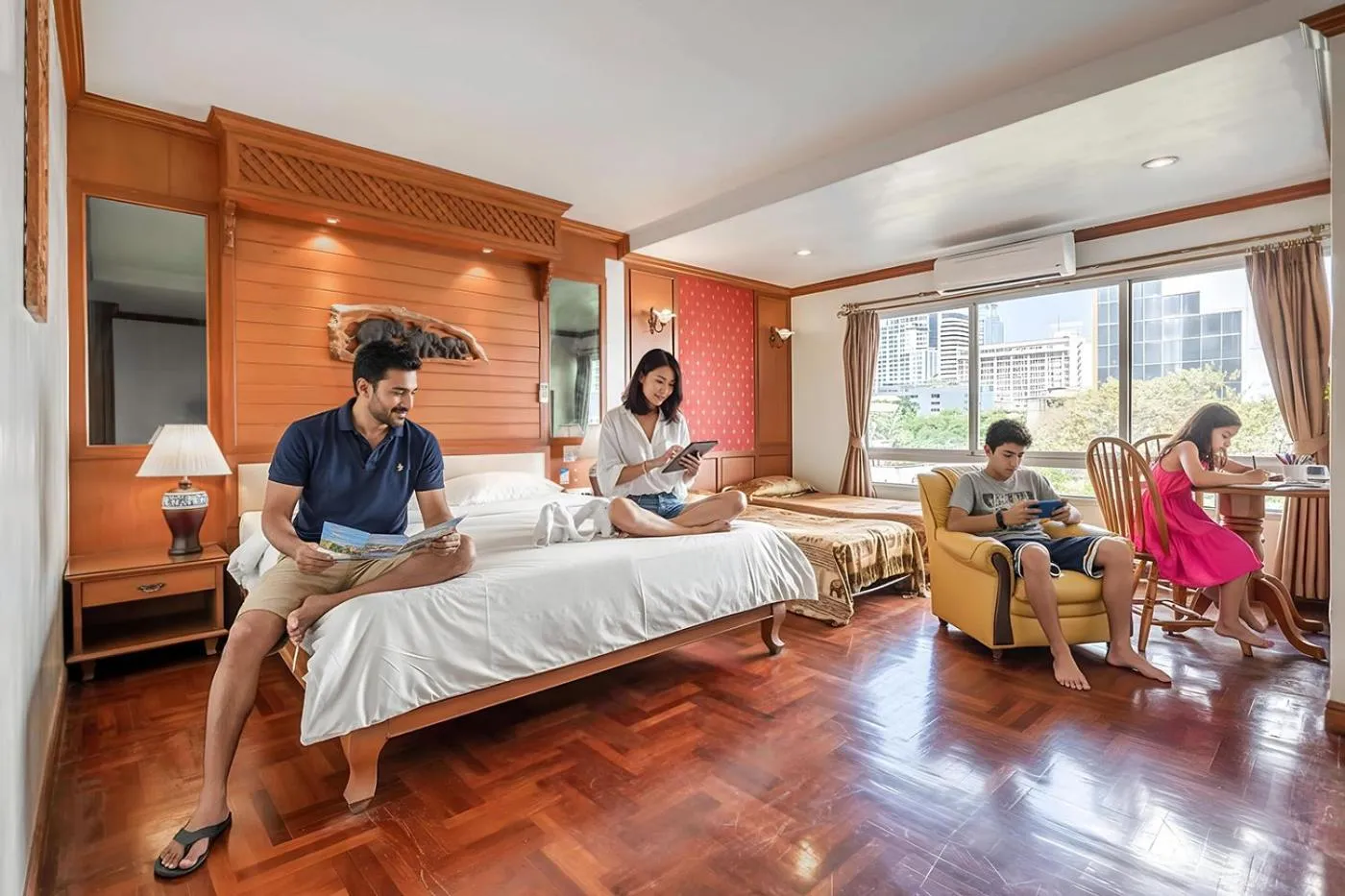 Photo of the whole room, Bed in Royal Ivory Sukhumvit Nana