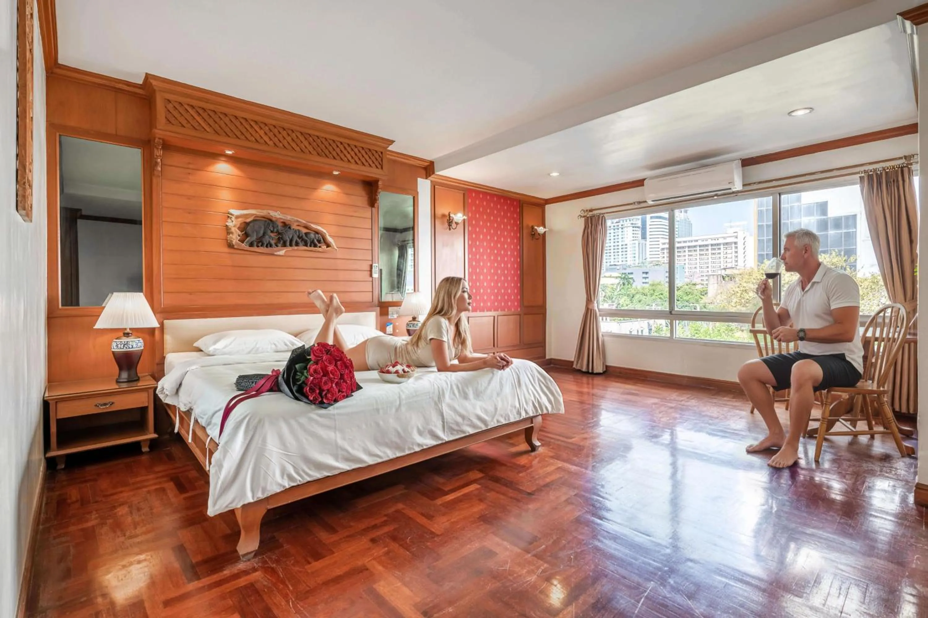 Bed in Royal Ivory Sukhumvit Nana