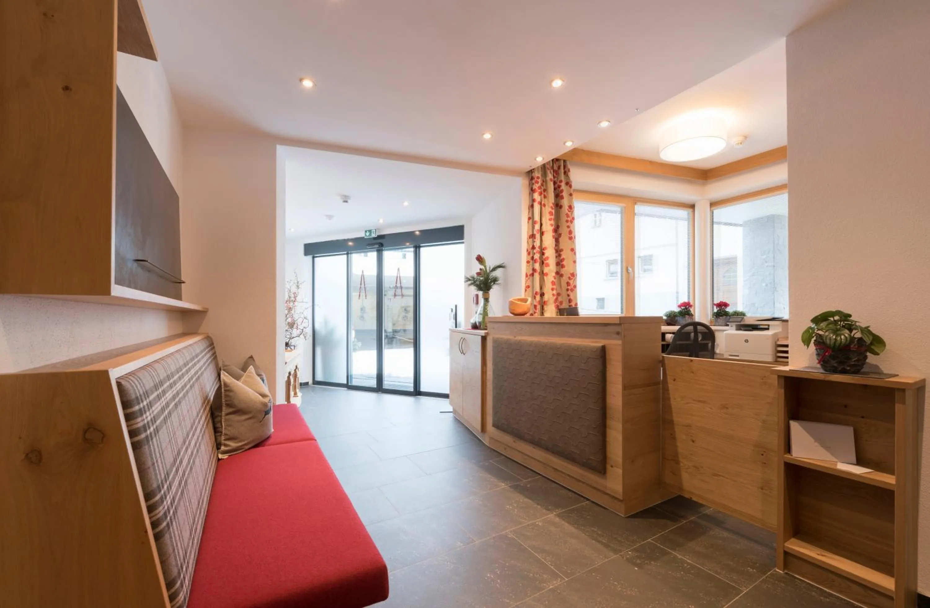 Lobby or reception, Bed in Alpenleben