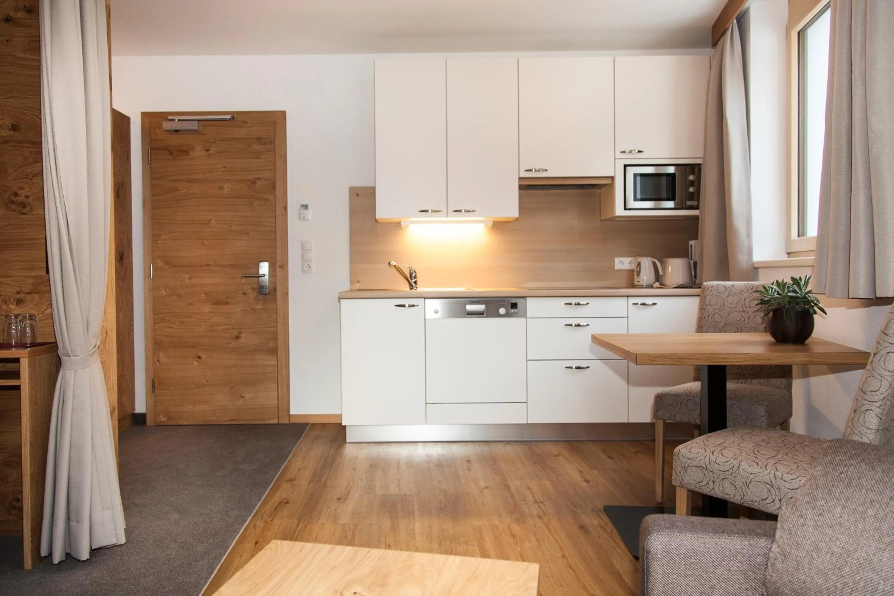 Kitchen or kitchenette in Alpenleben