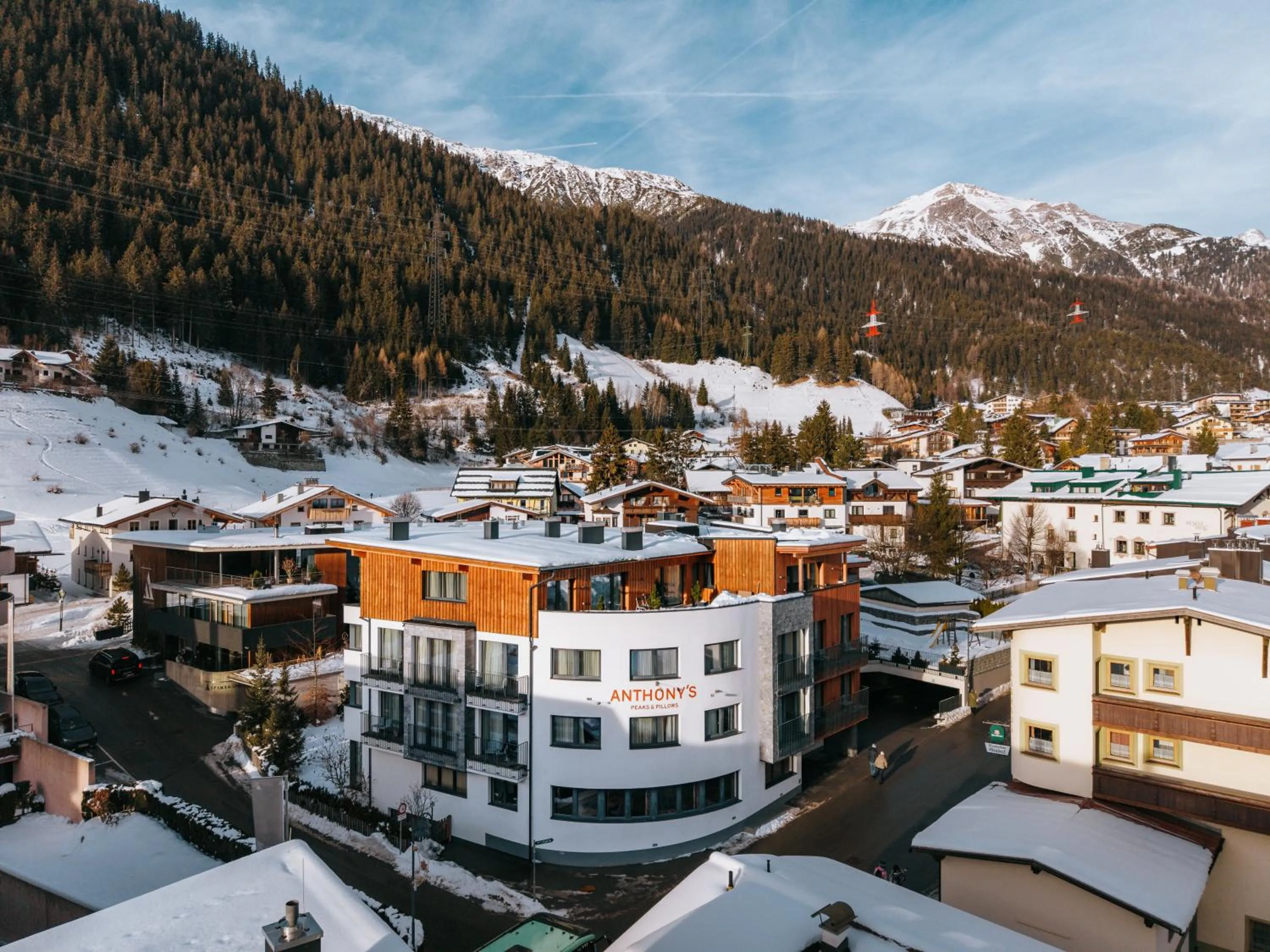 Anthony's Peaks & Pillows