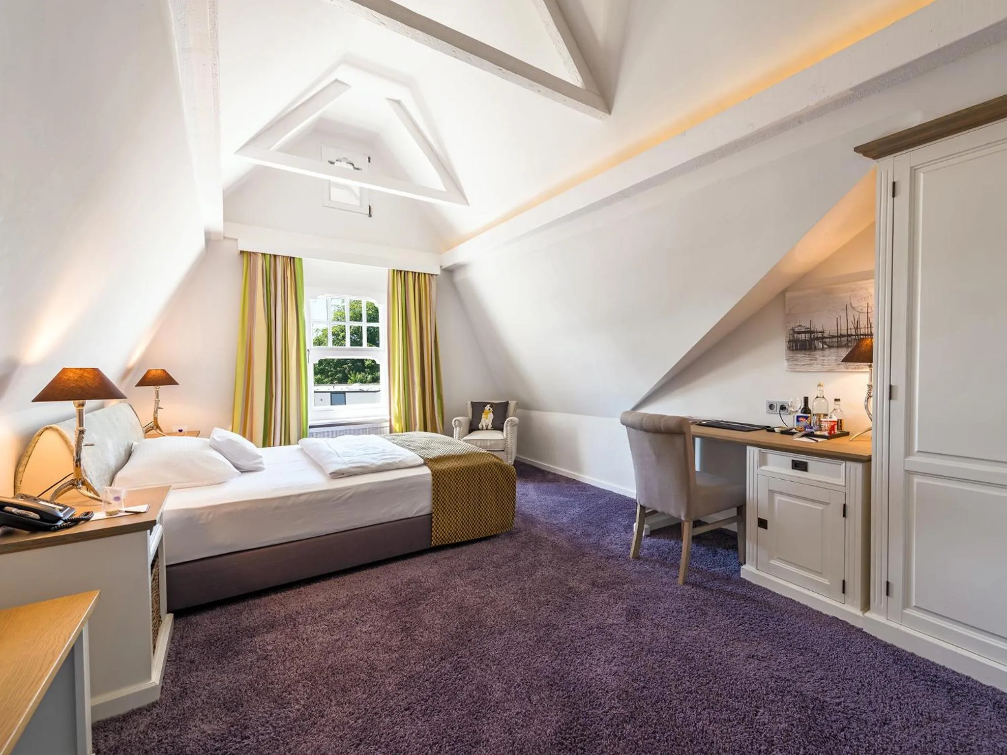 Photo of the whole room, Bed in Park Villa Hotel