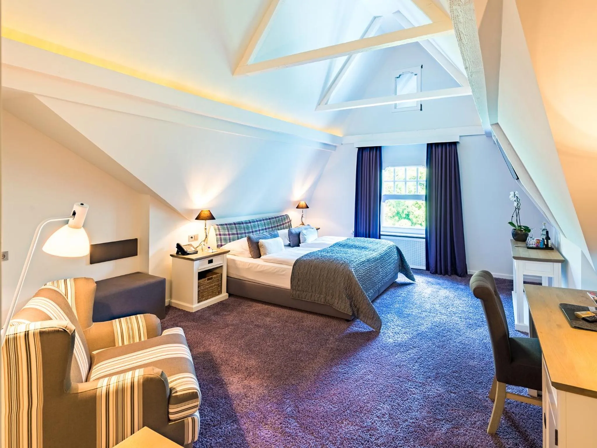 Other, Bed in Park Villa Hotel