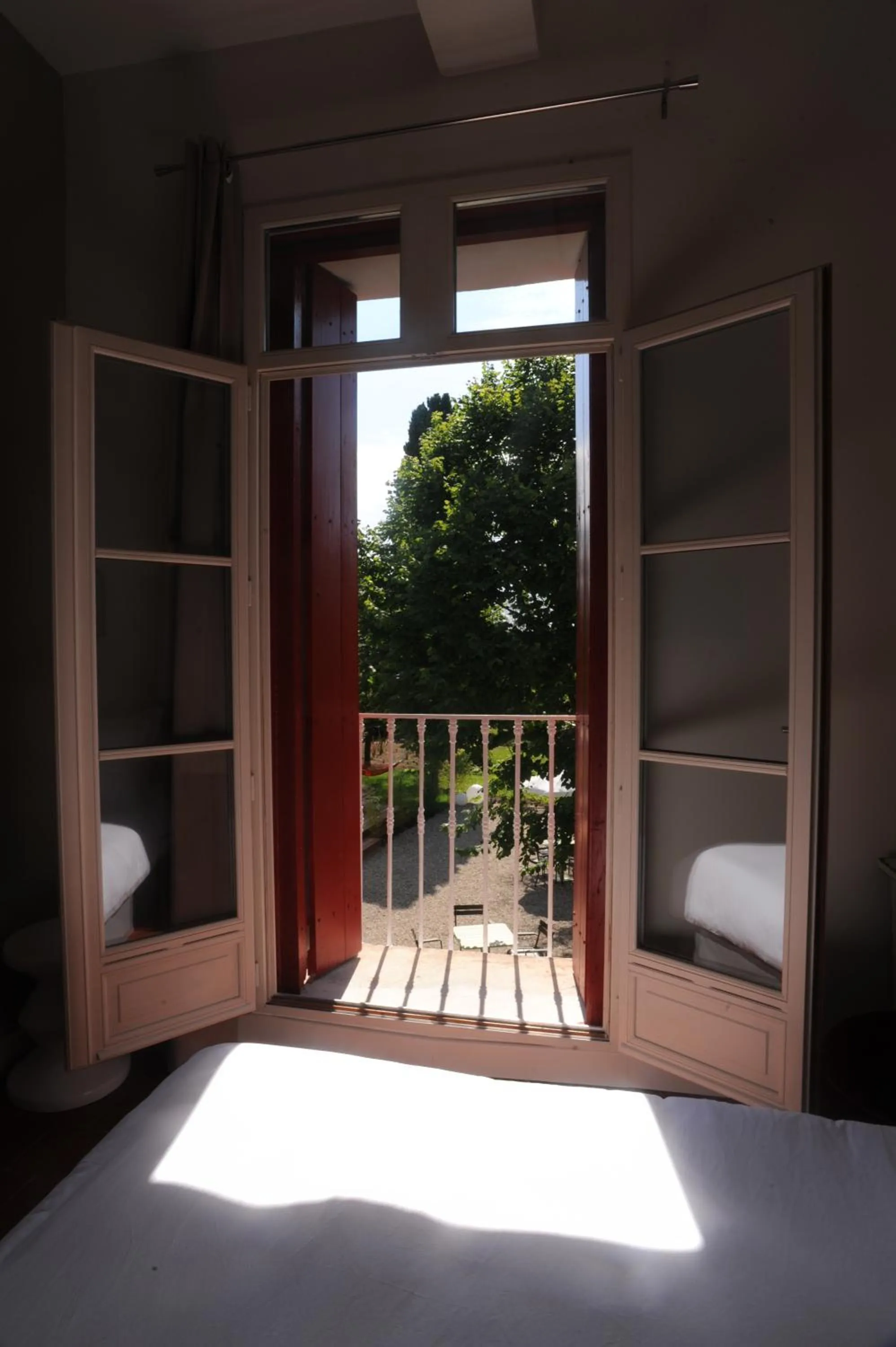 Garden view, Bed in Les Chambres d'Andrea