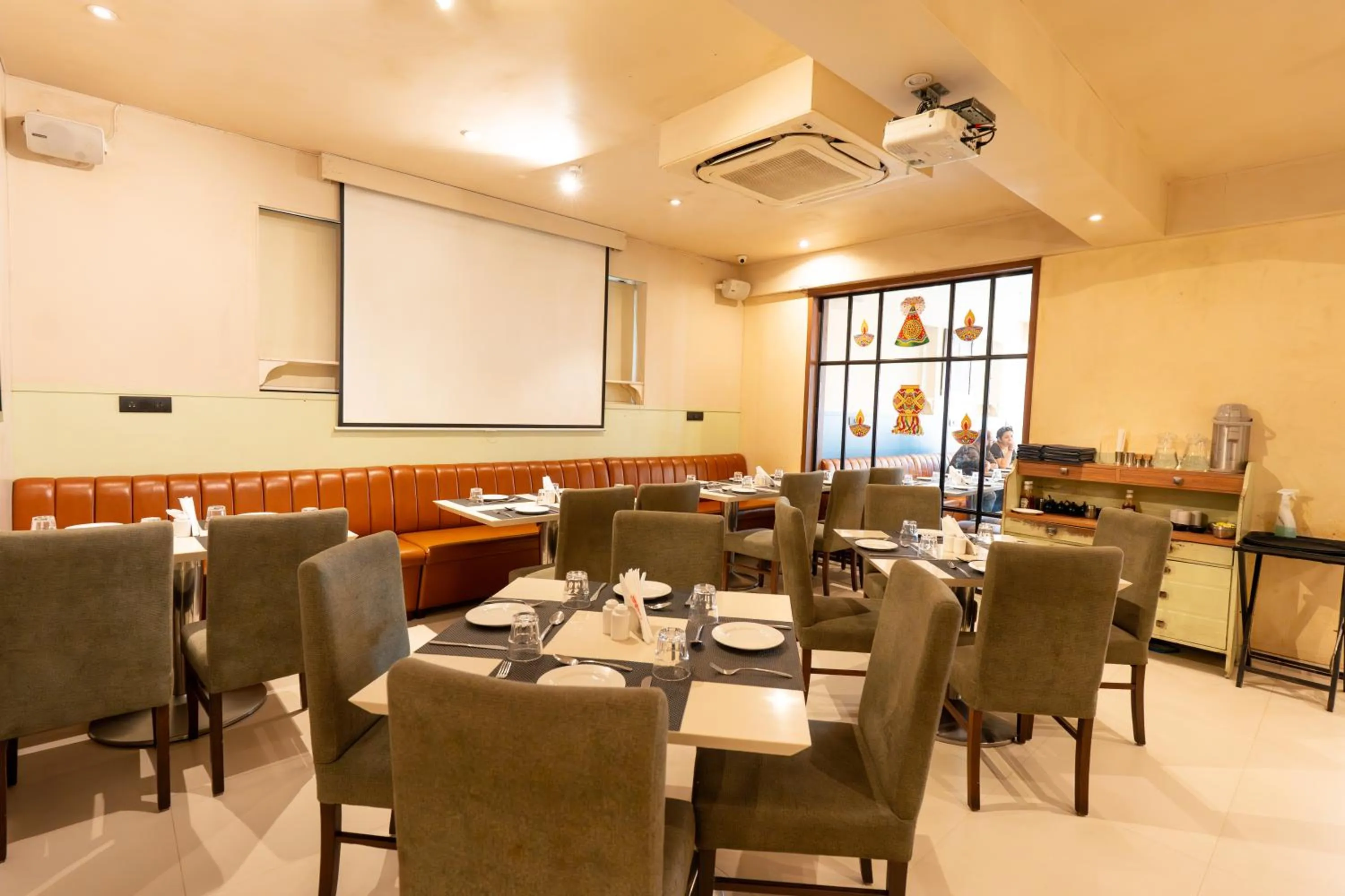 Hotel Karuna Residency