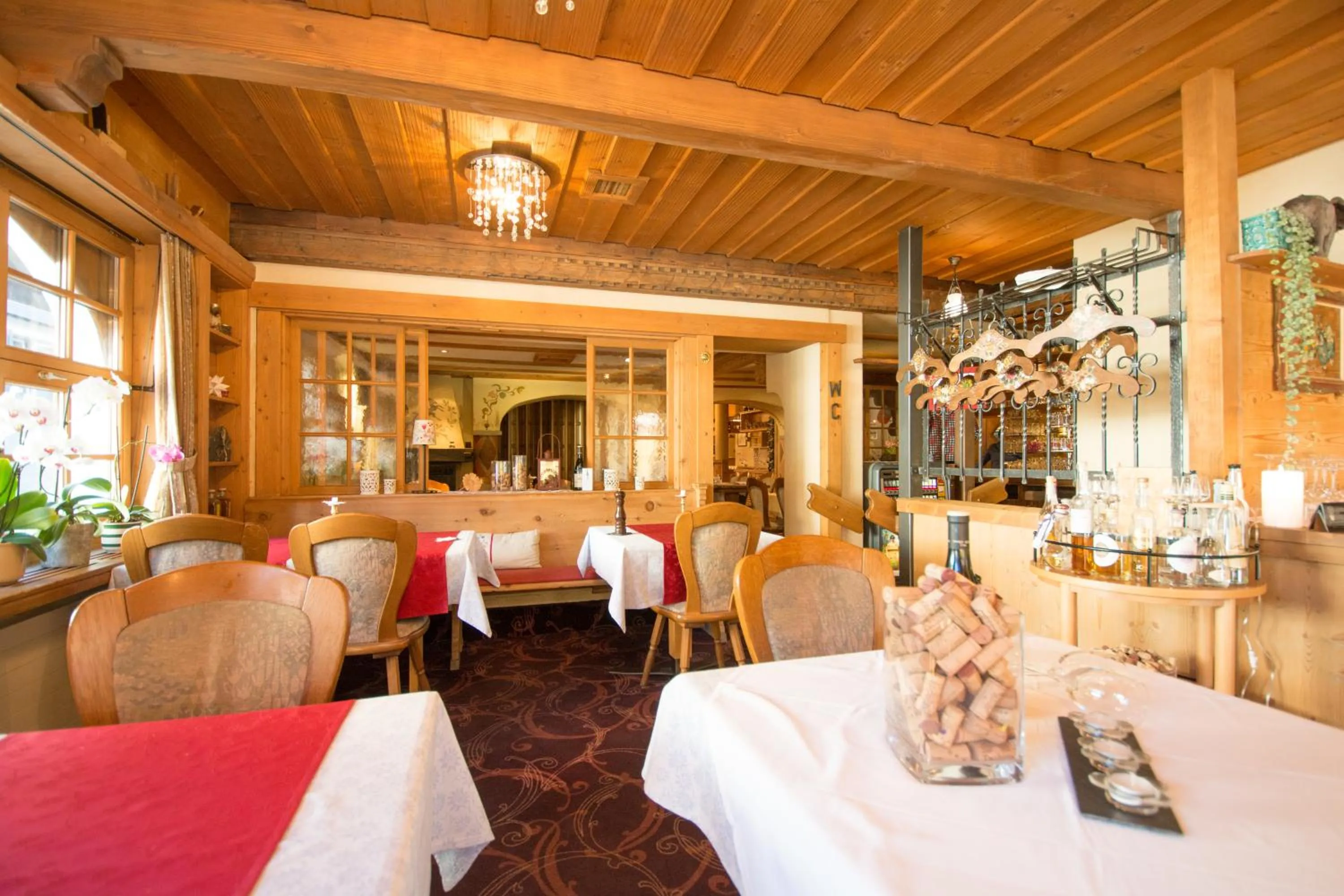 Restaurant/places to eat in Hotel Soliva