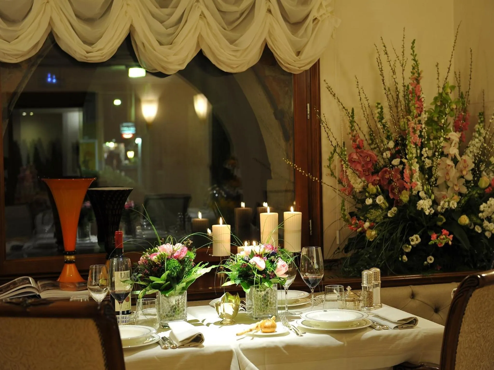 Restaurant/places to eat in Hotel Ai Reali - Small Luxury Hotels of the World