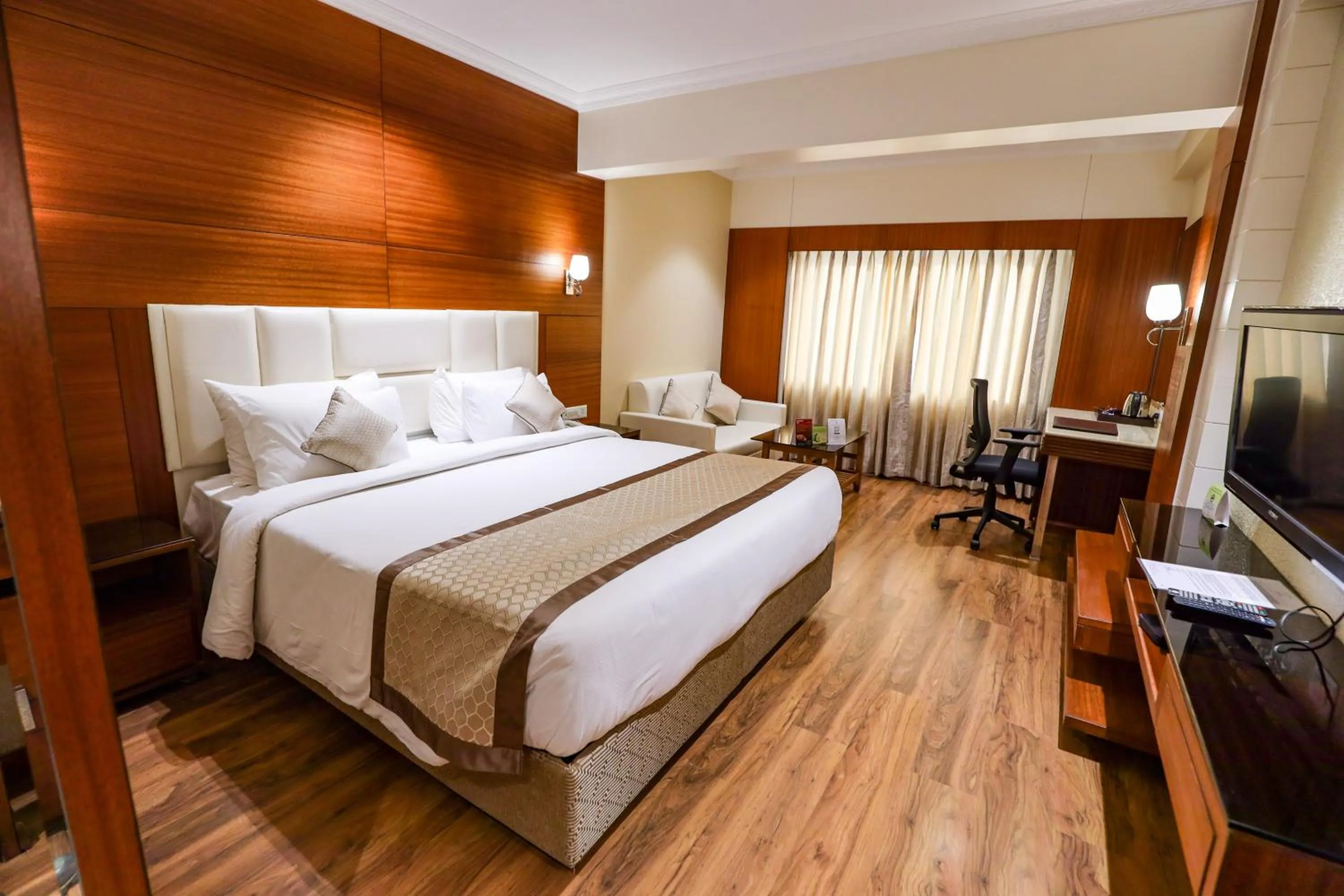 Bedroom, Bed in The Fern Residency Aurangabad - Chhatrapati Sambhaji Nagar