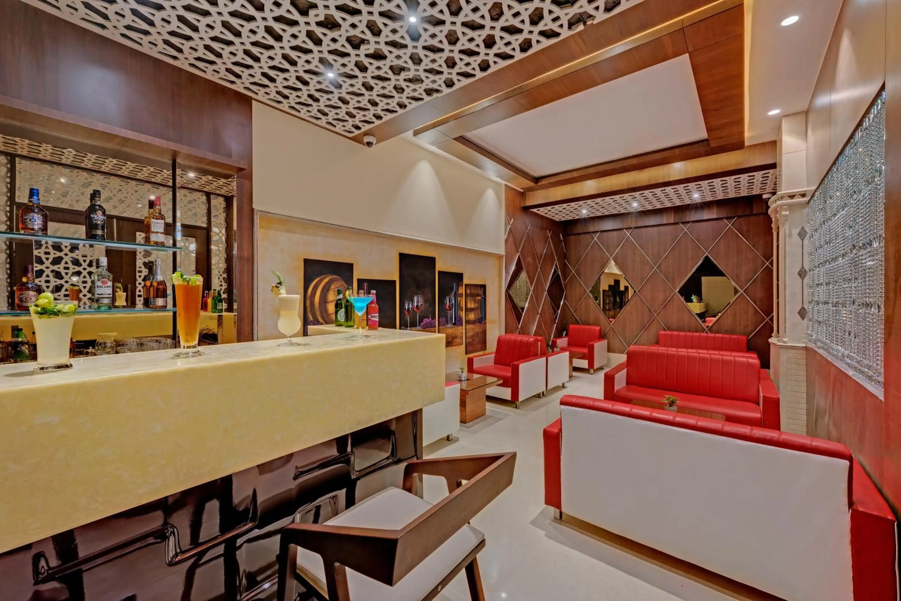 Lounge or bar in The Fern Residency Aurangabad - Chhatrapati Sambhaji Nagar