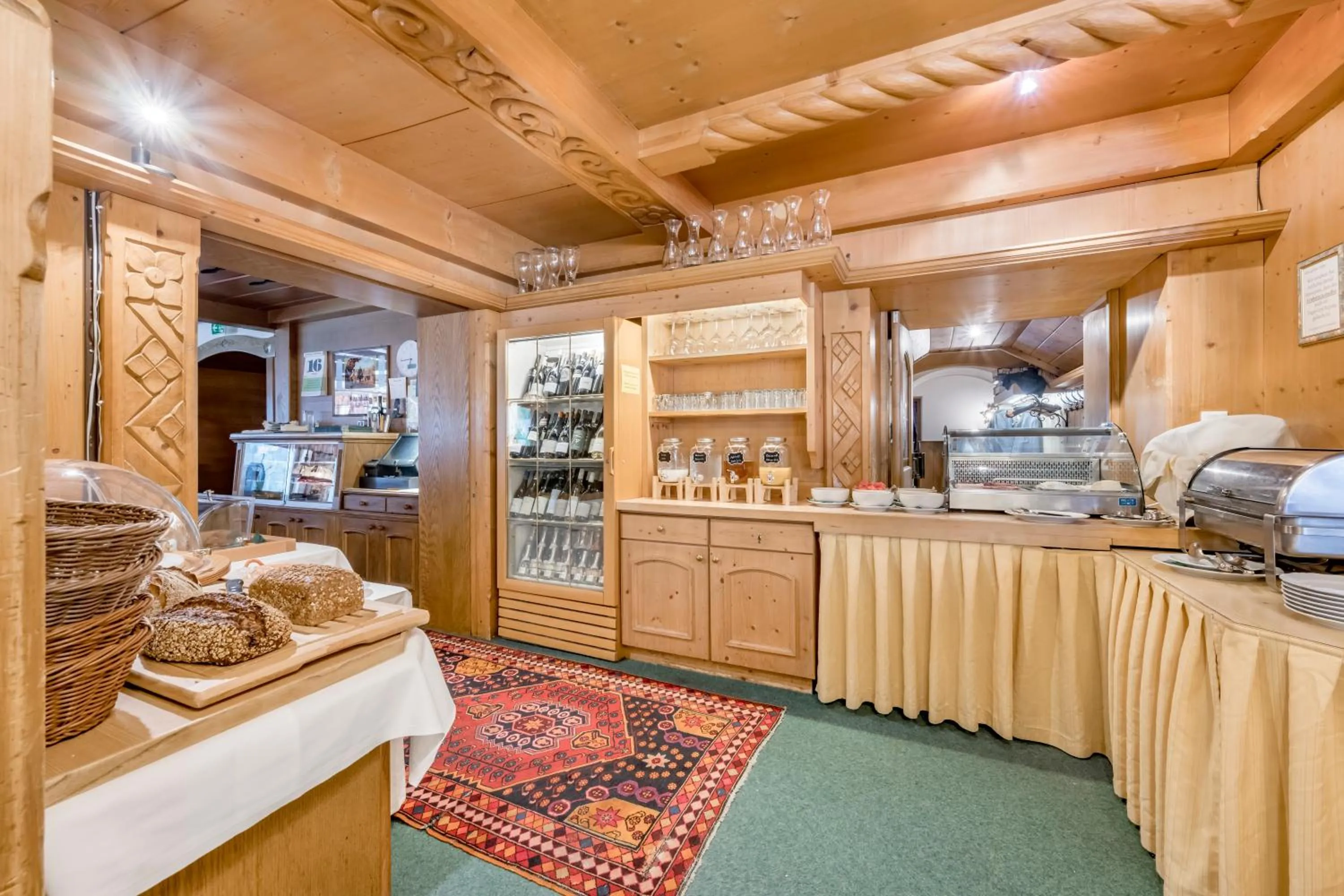 Food and drinks in Hotel Almhof