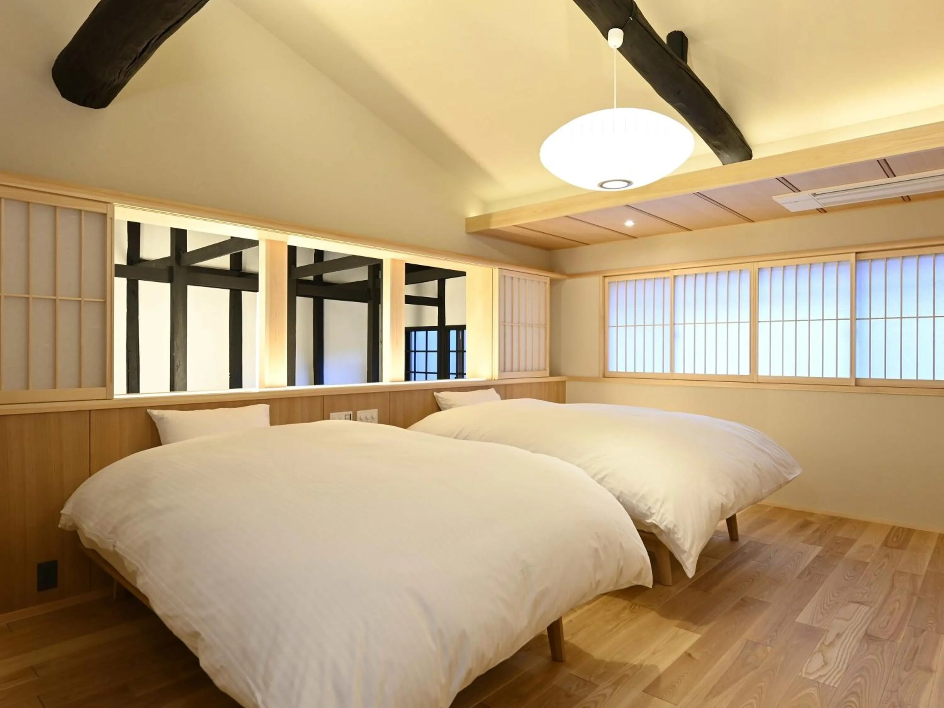 Photo of the whole room, Bed in Kyo no Ondokoro FUYACHO-NIJO #4
