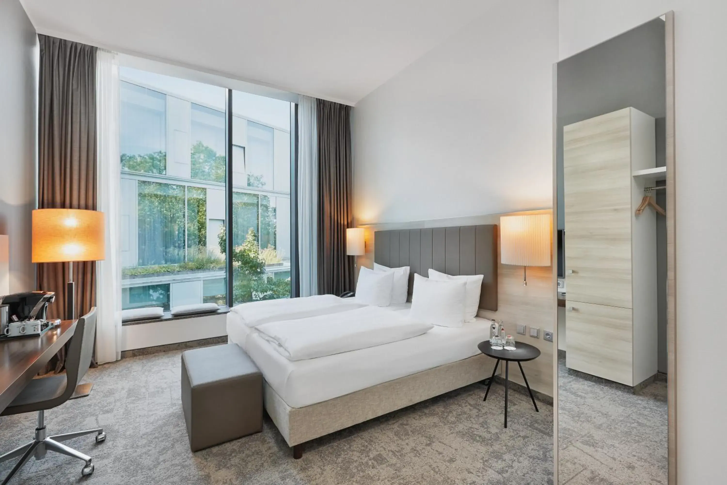 Superior Double Room in H4 Hotel Münster Superior Double Room in H4 Hotel Münster