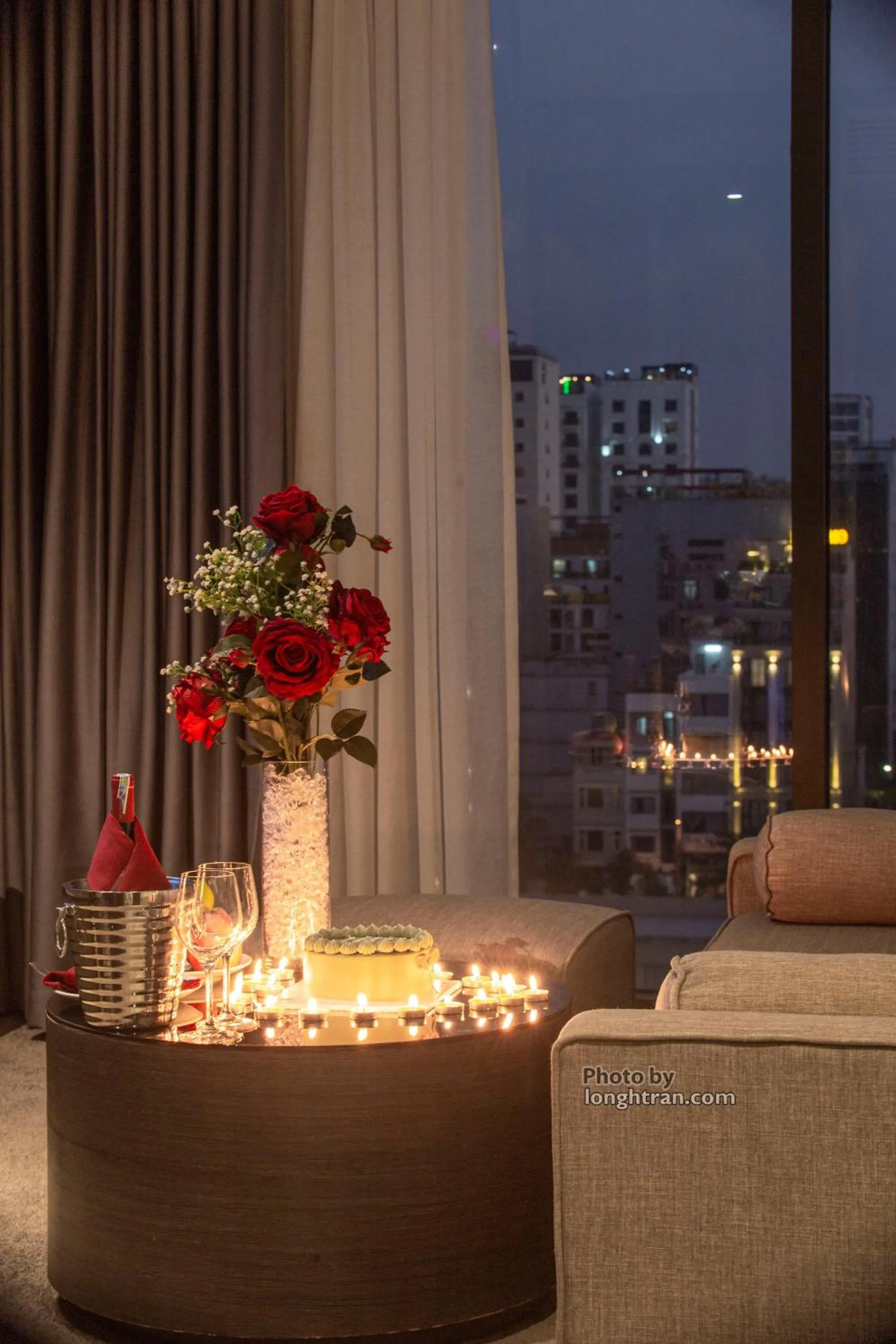 Property building in Grand Ocean Luxury Boutique - Infinity Rooftop Pool