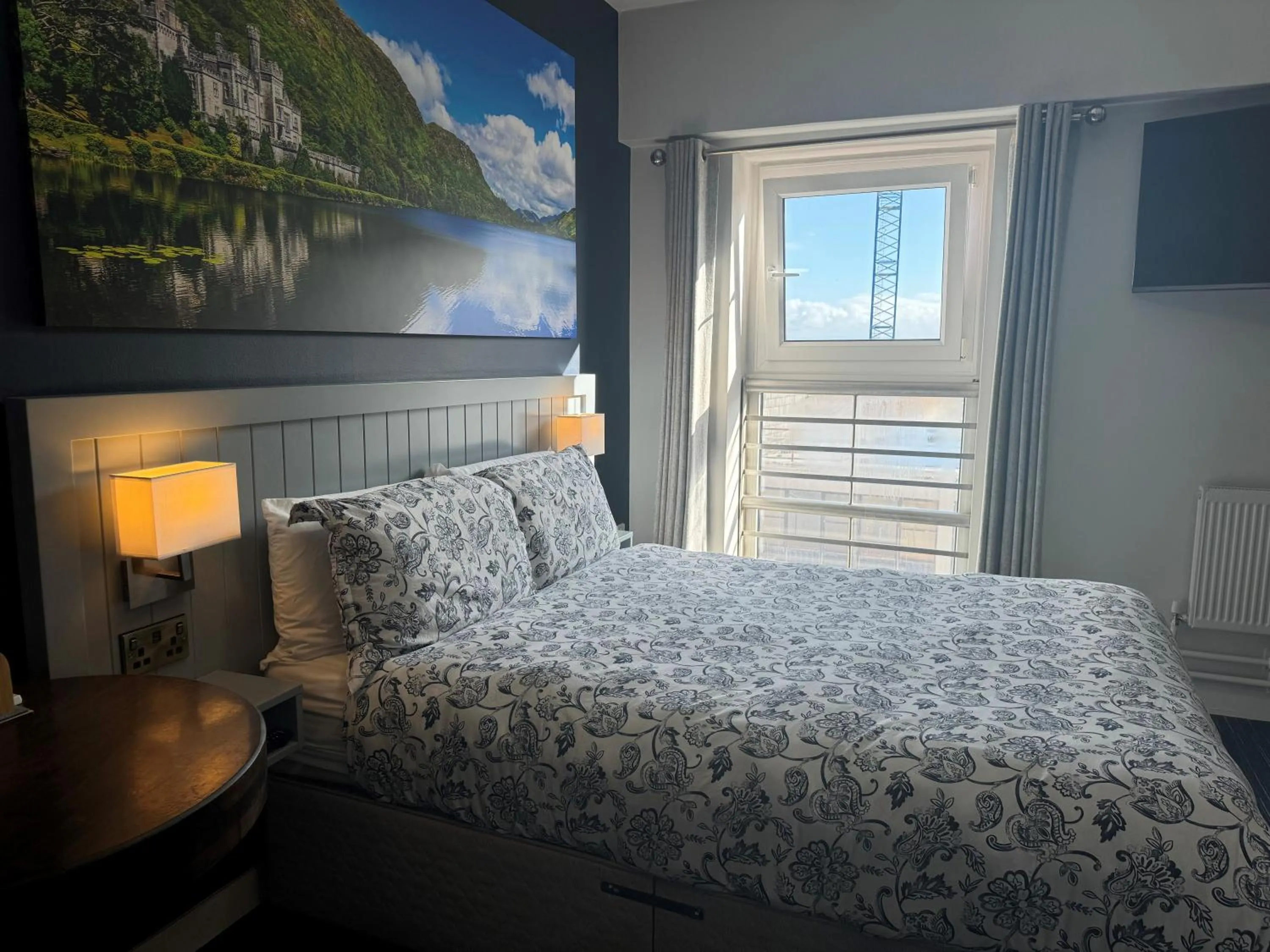 Bed in Kinlay Hostel Eyre Square