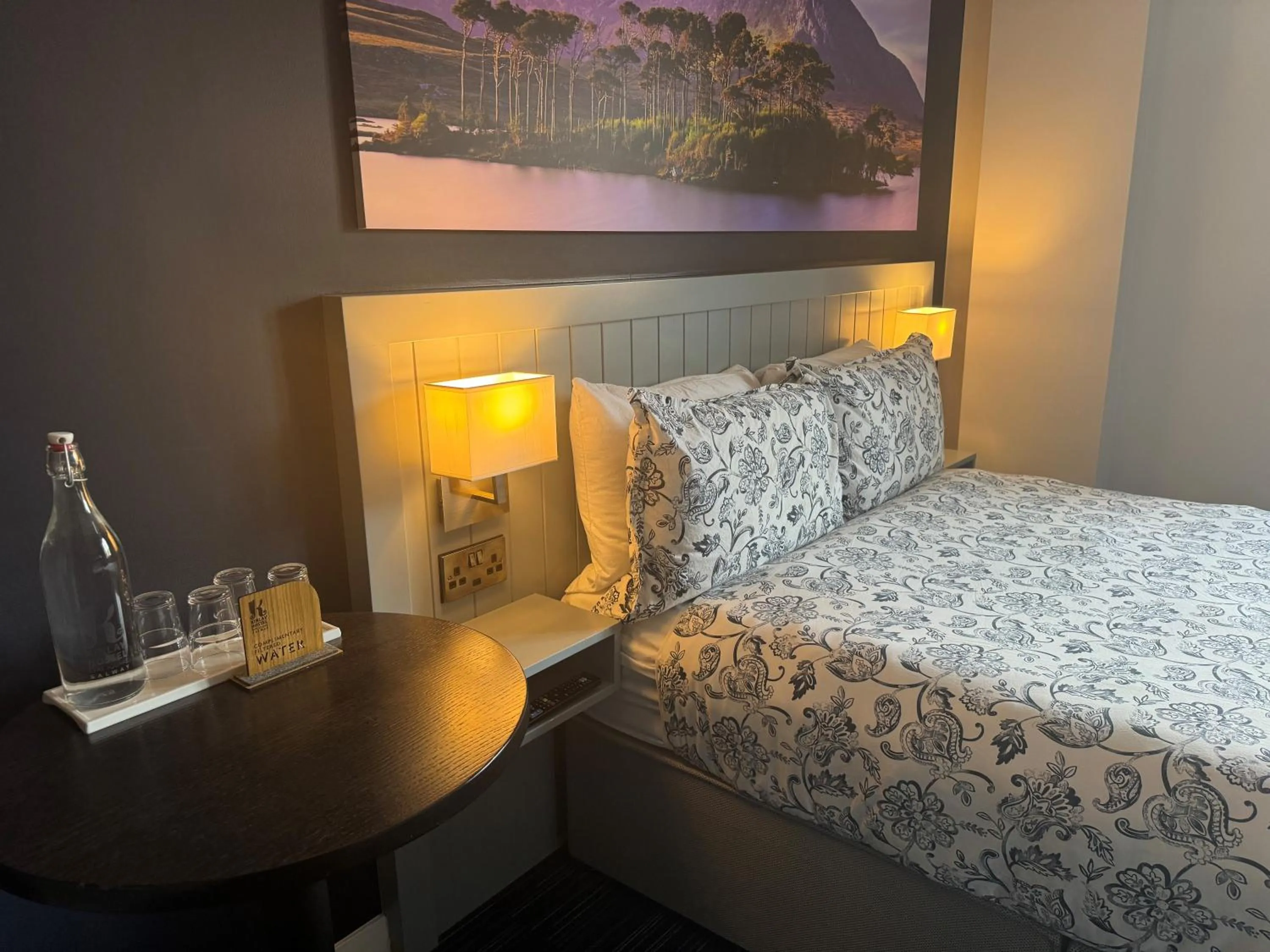 Bed in Kinlay Hostel Eyre Square