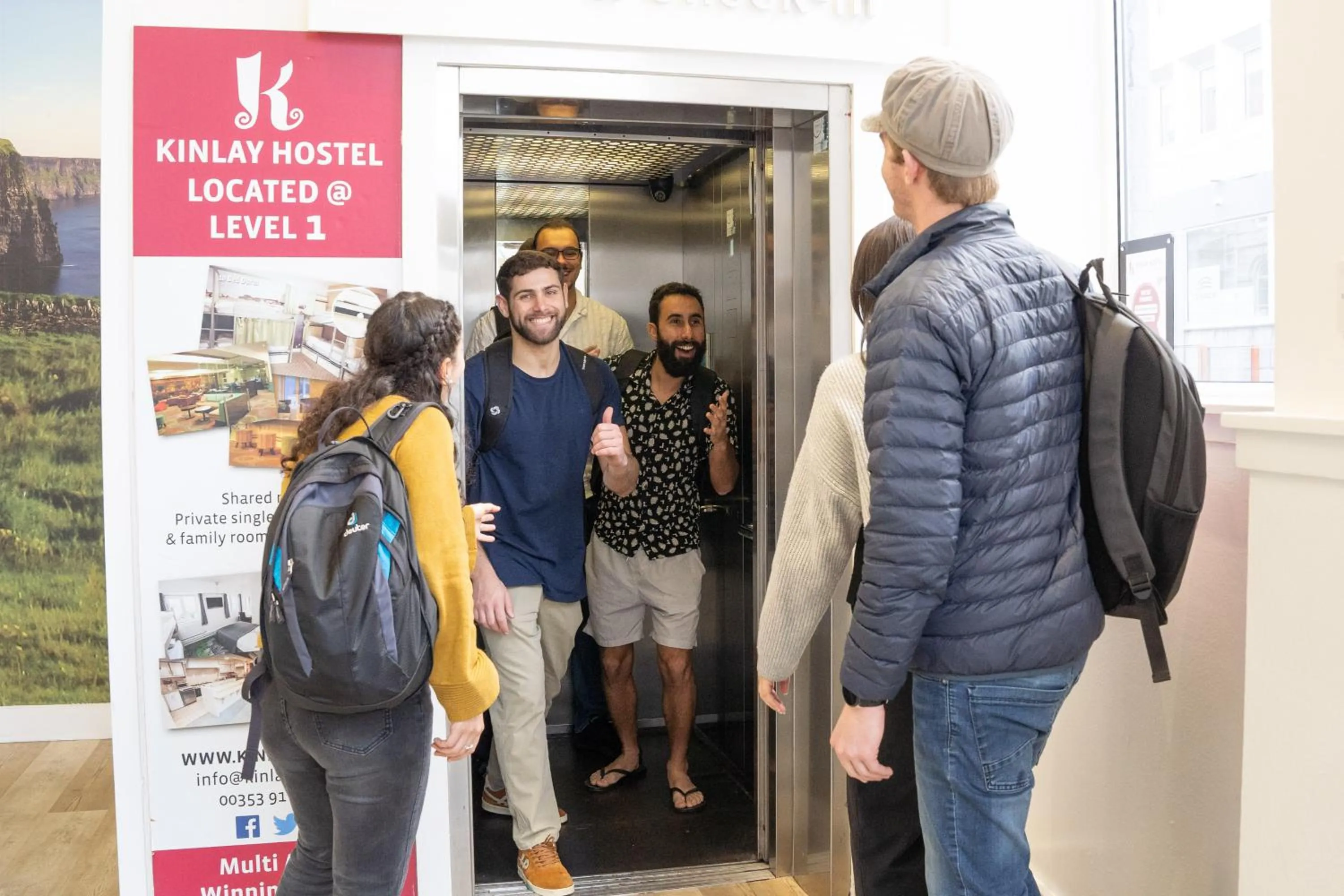 Lobby or reception in Kinlay Hostel Eyre Square