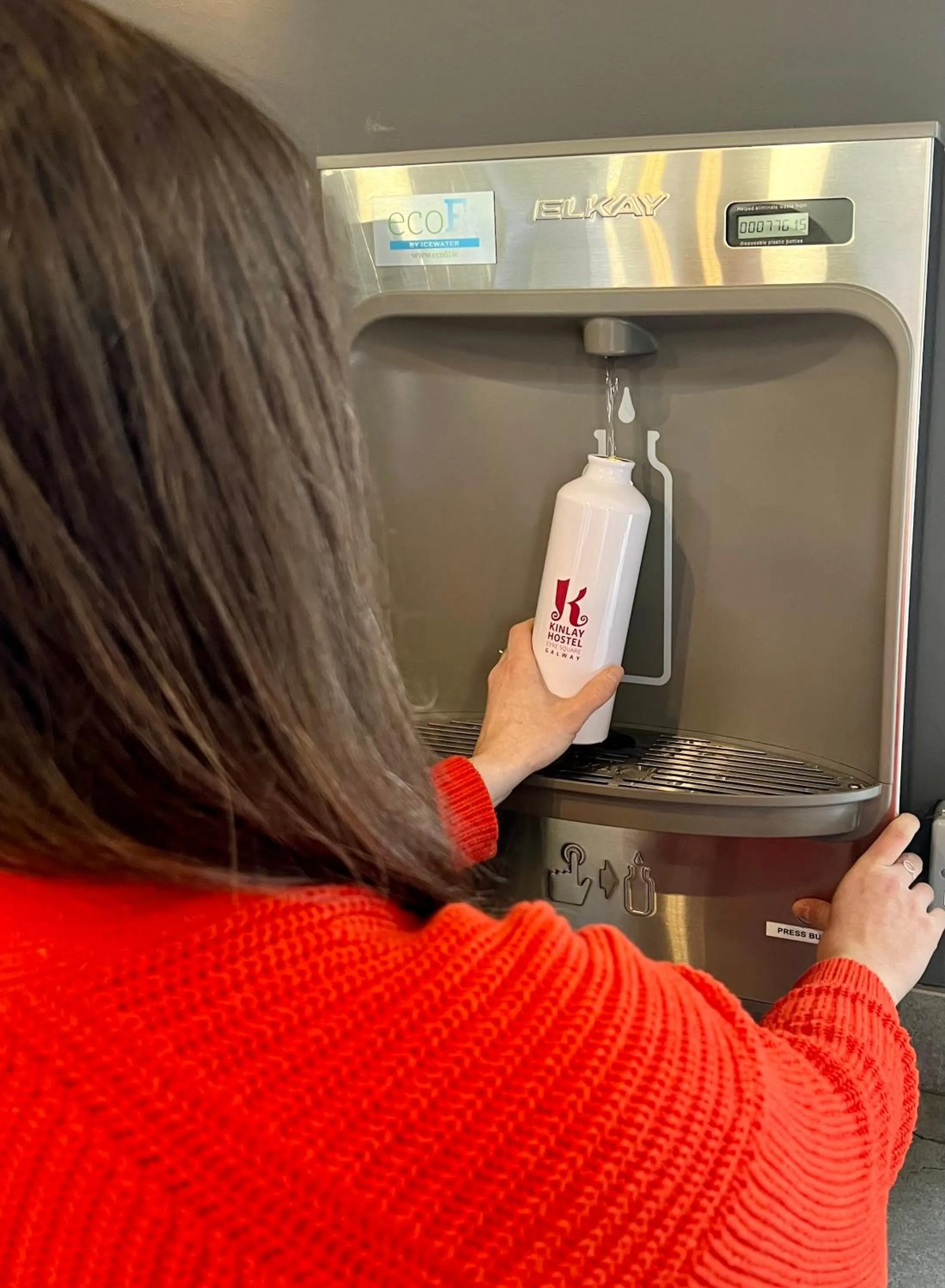 Drinks in Kinlay Hostel Eyre Square