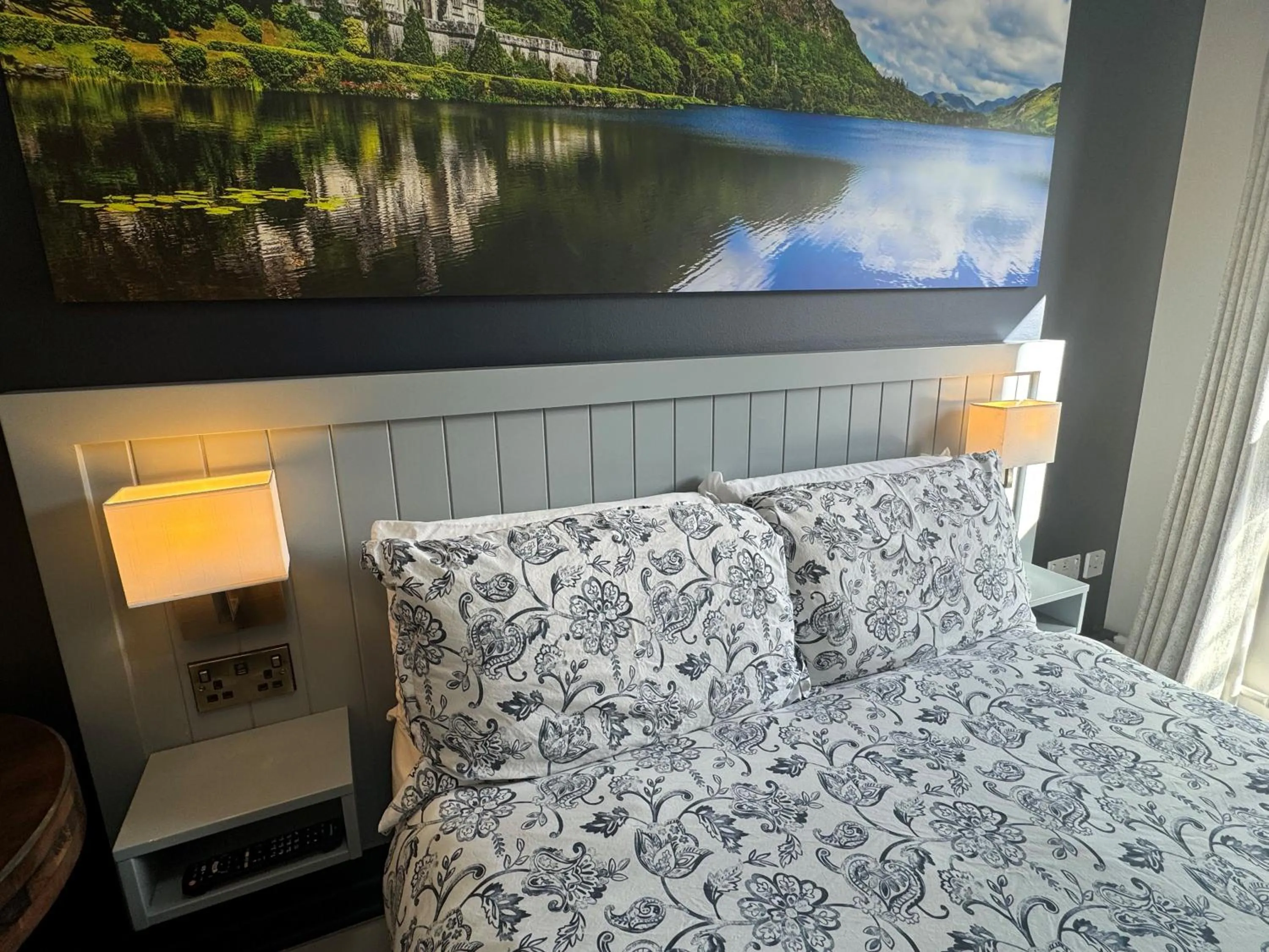 Bed in Kinlay Hostel Eyre Square