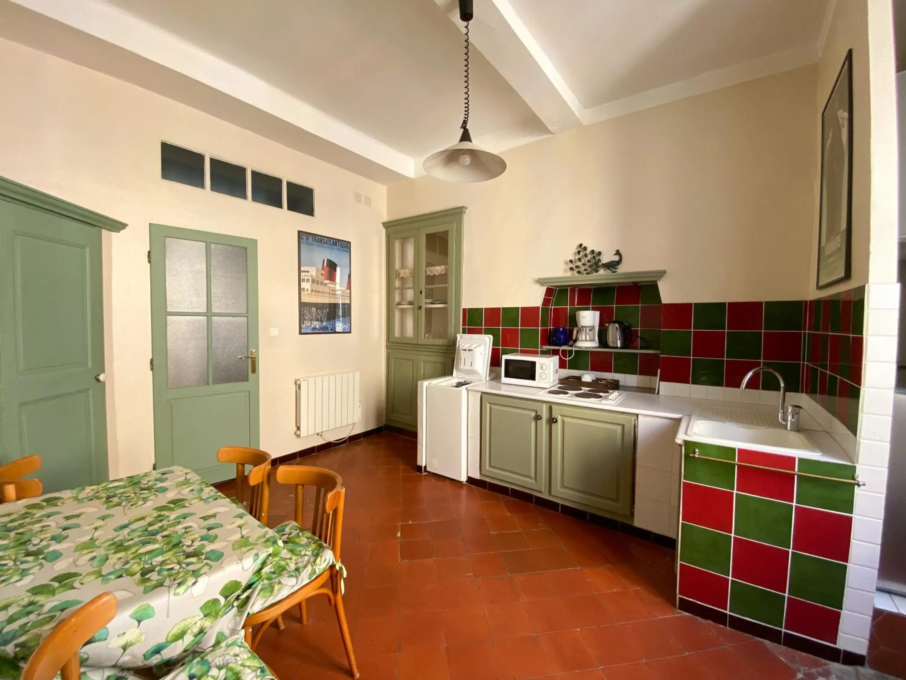 Kitchen or kitchenette in Hotel Central Bastia