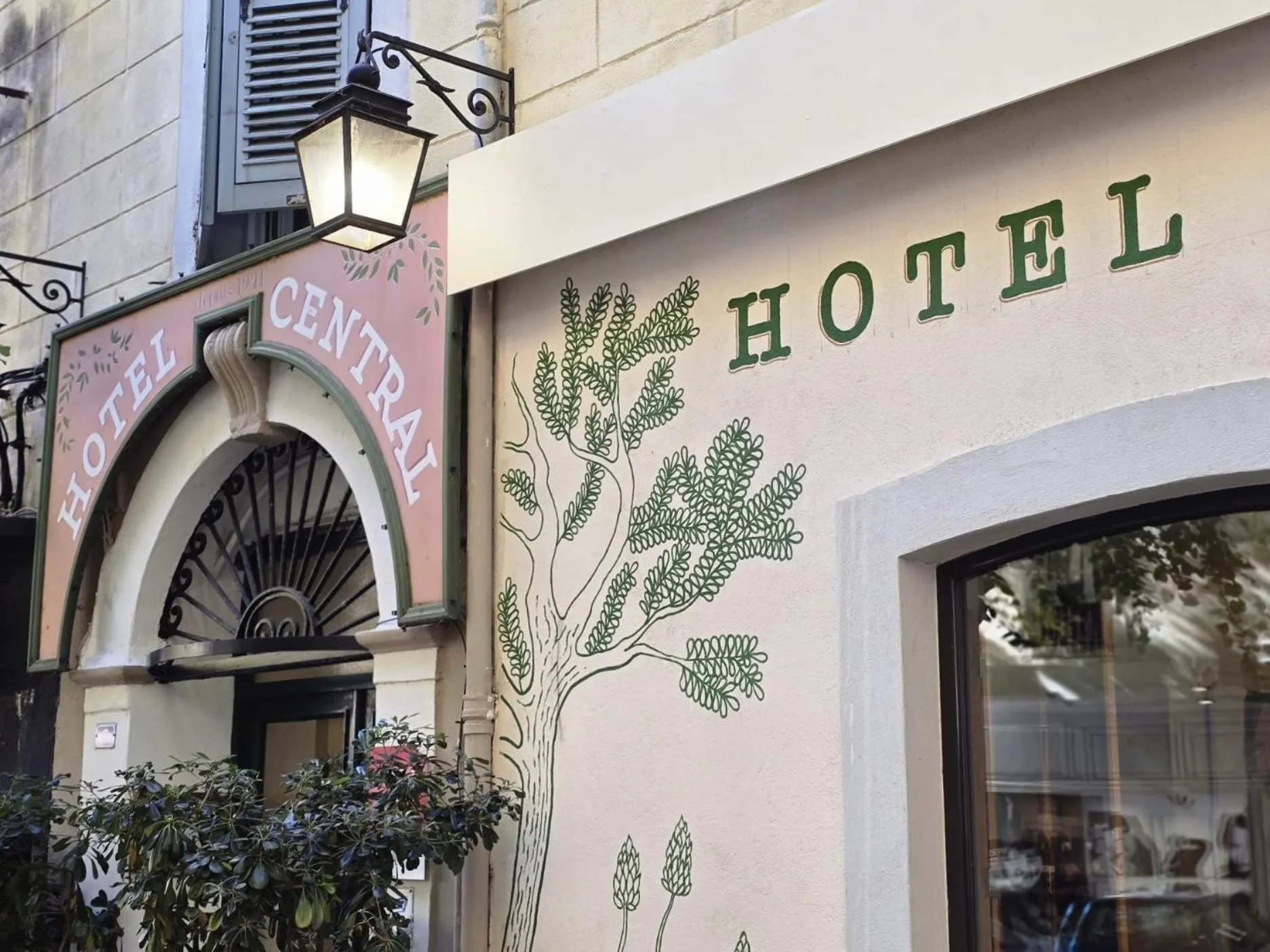 Property building in Hotel Central Bastia