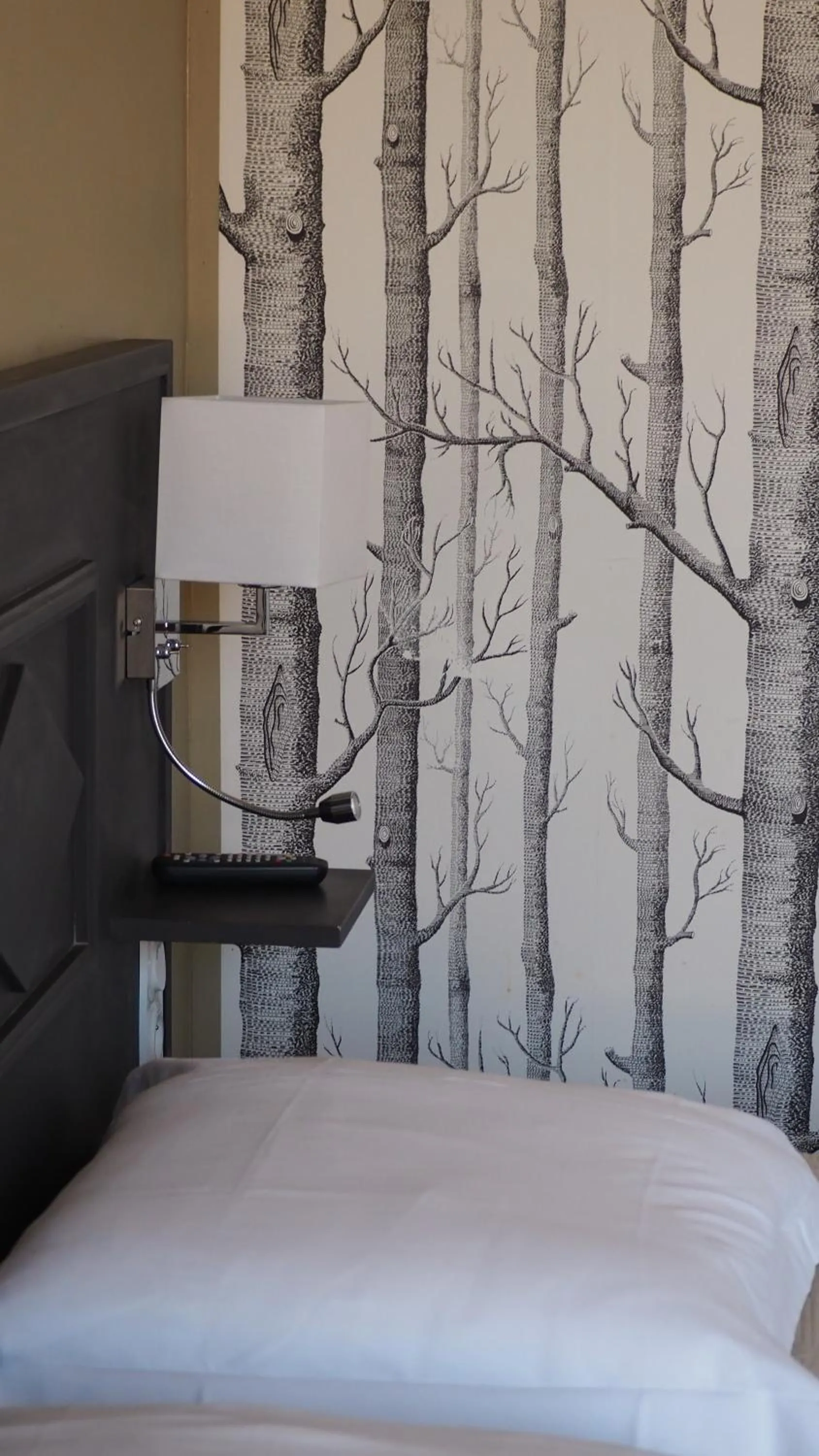 Bed in Hotel Central Bastia