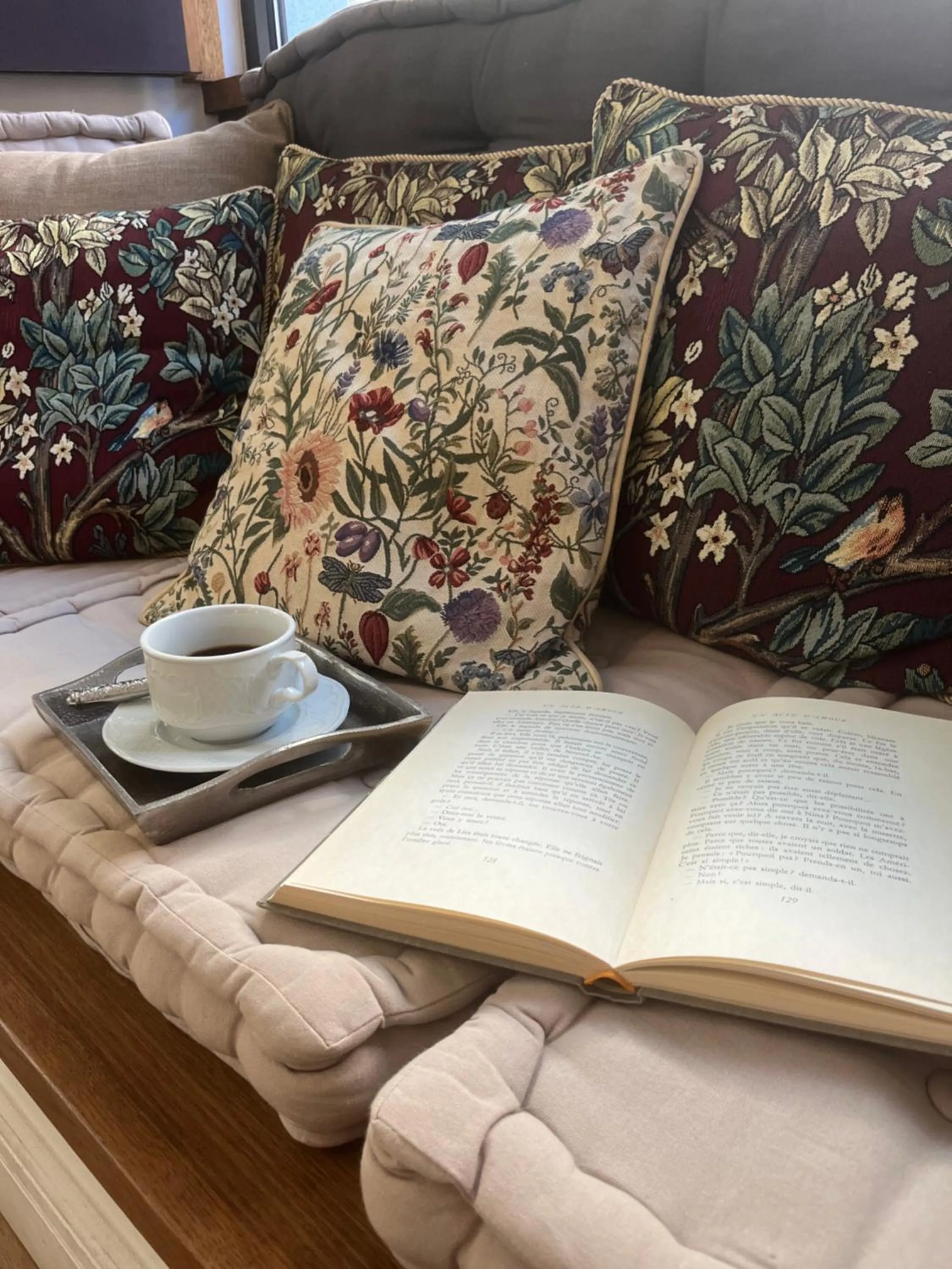 Living room in Hotel Central Bastia