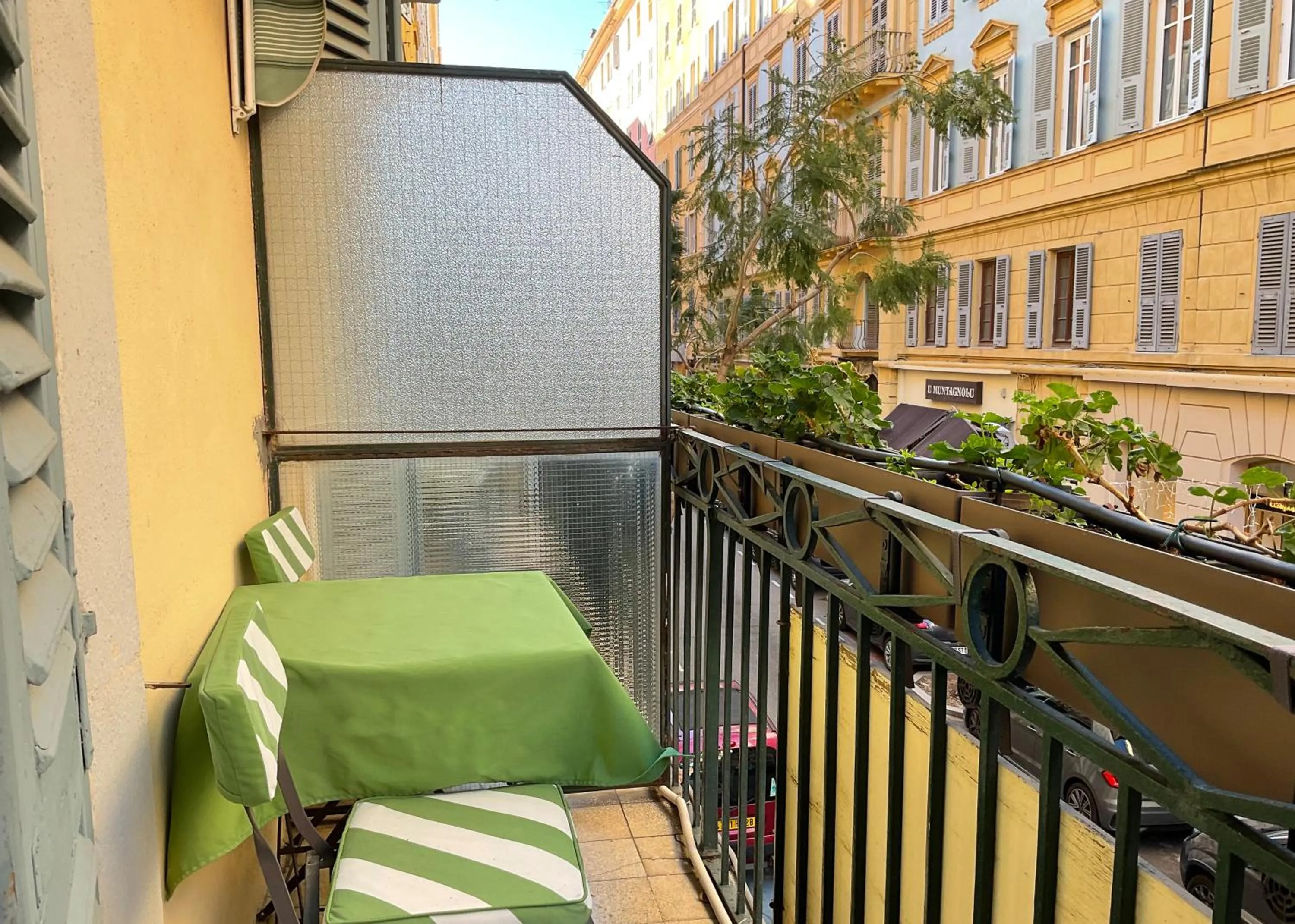 Patio in Hotel Central Bastia