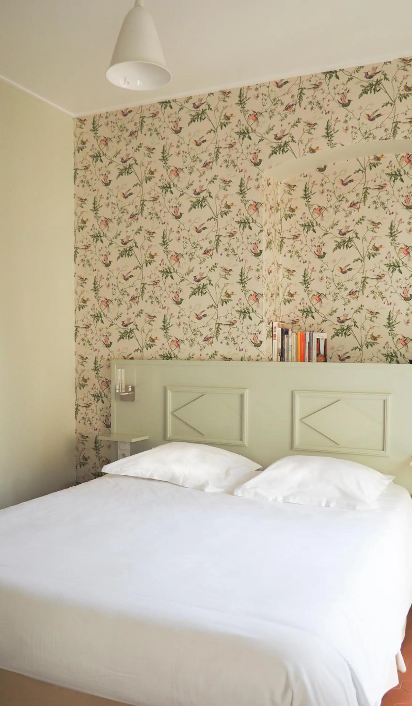 Bed in Hotel Central Bastia