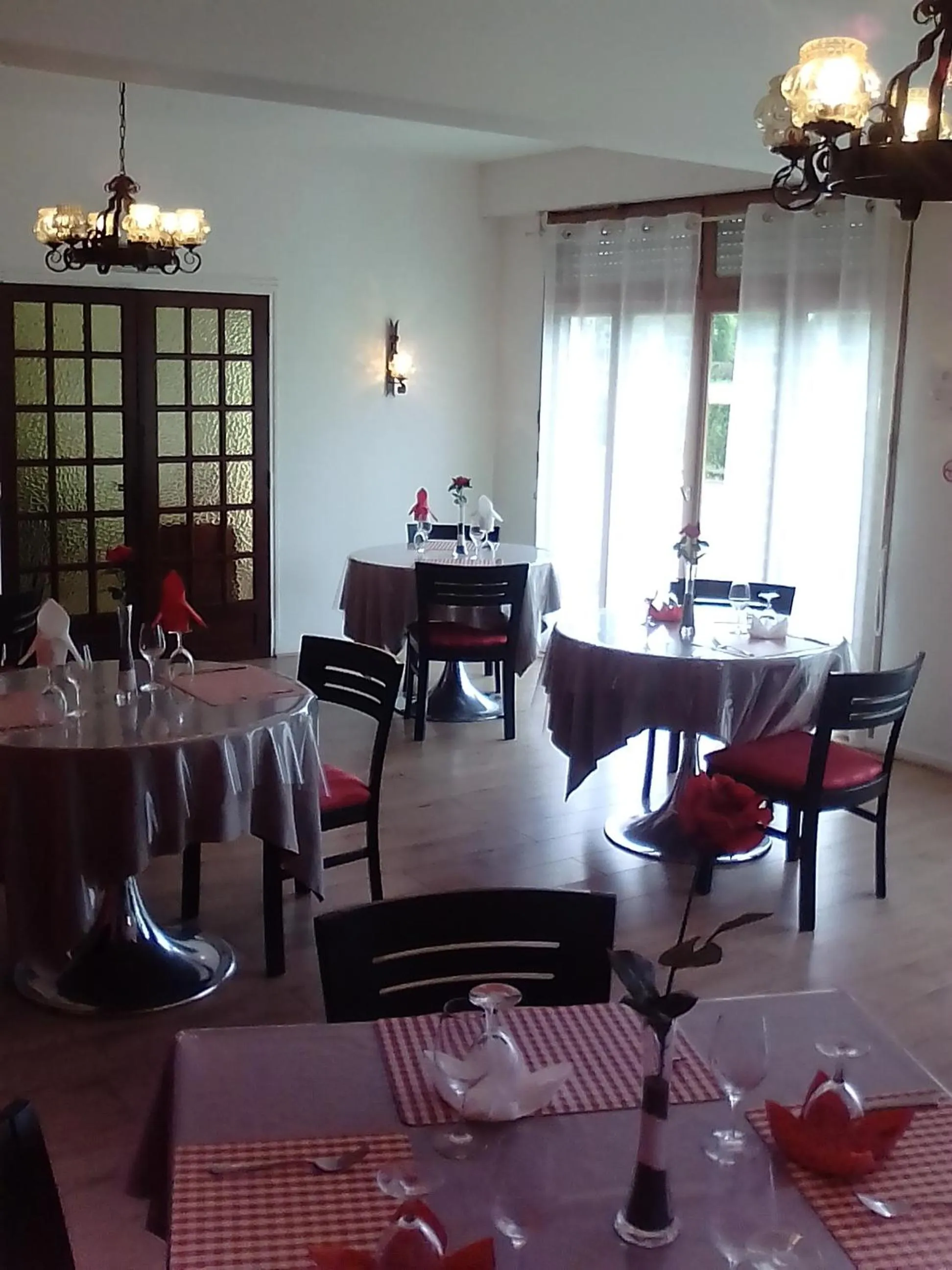 Restaurant/places to eat in Hotel Restaurant Le Manguier