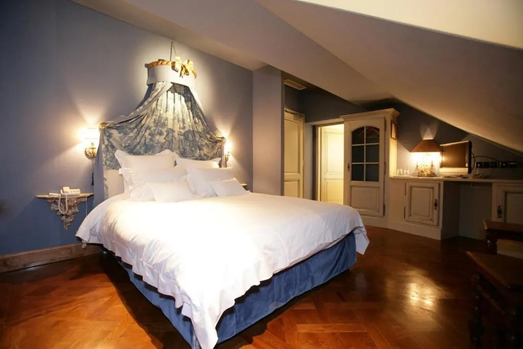 Photo of the whole room in L'An2