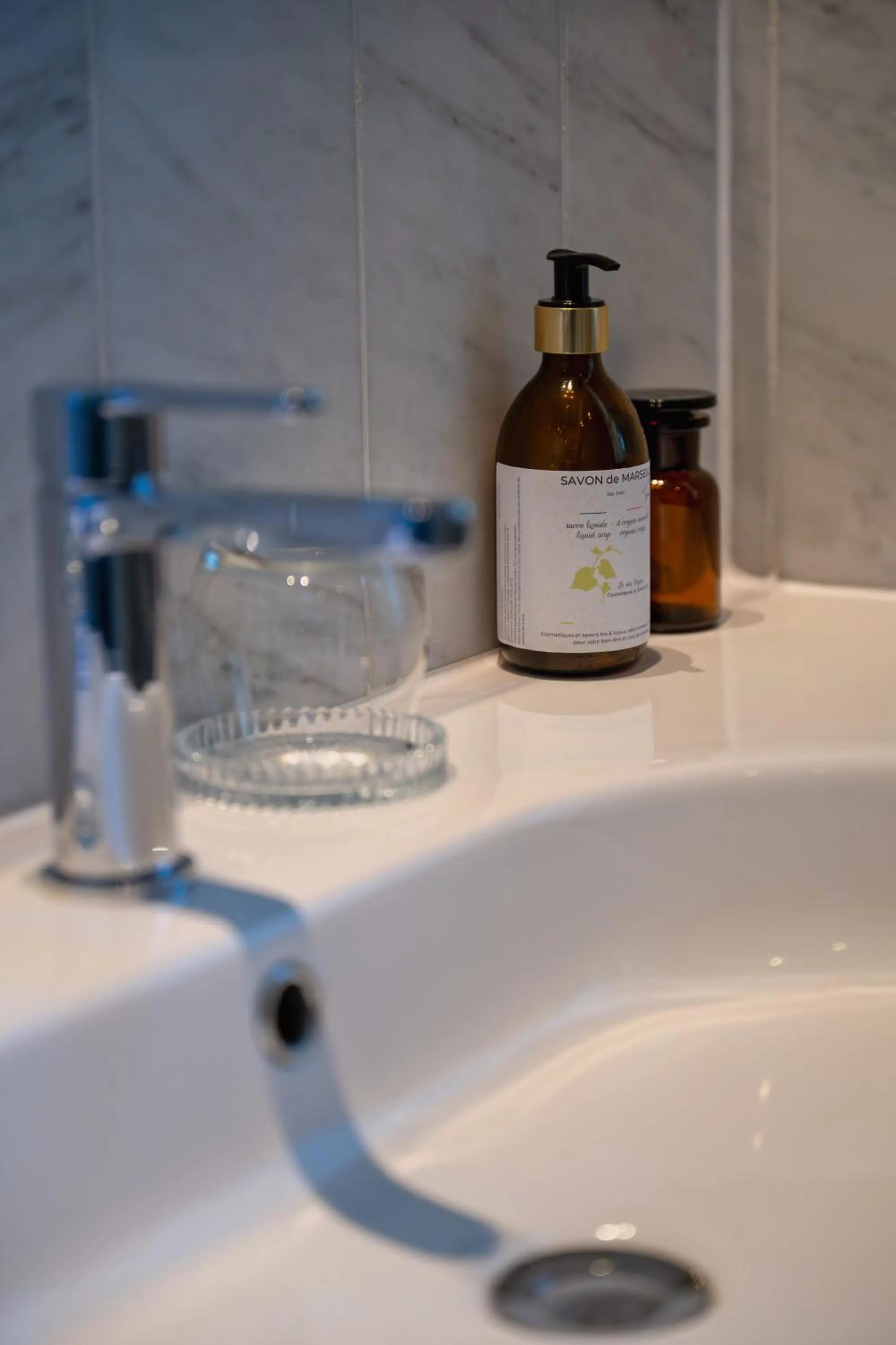 Bathroom in Hotel Ligaro - Jarnac