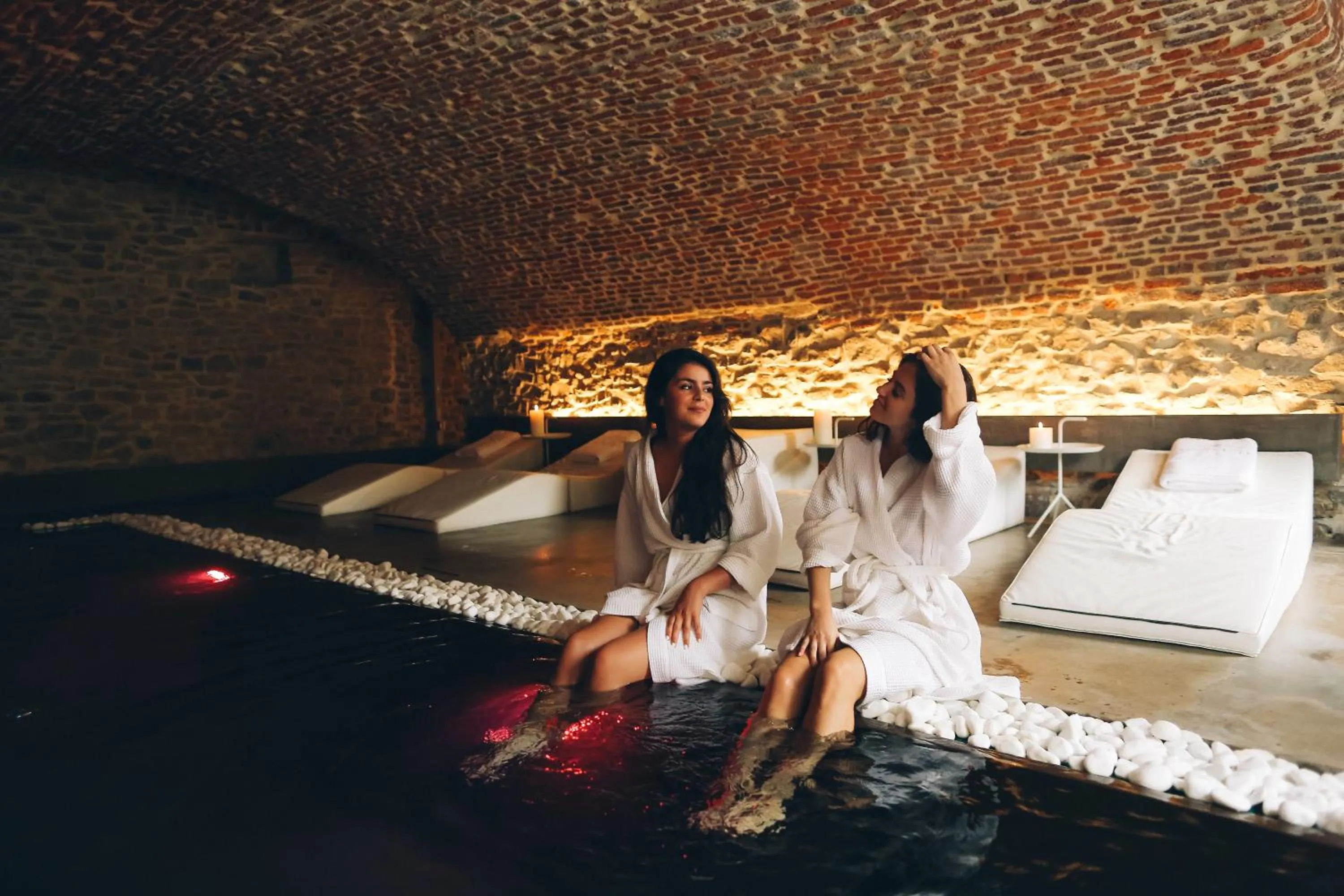 Swimming pool in Ne5t Hotel & Spa