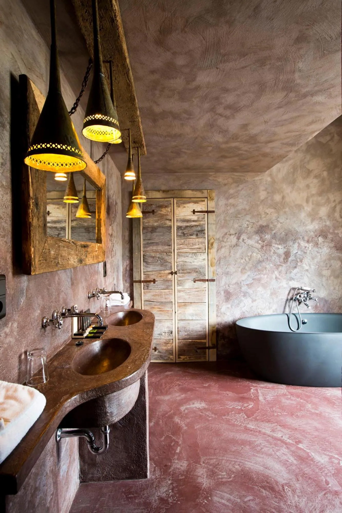 Bathroom, Bed in Ne5t Hotel & Spa