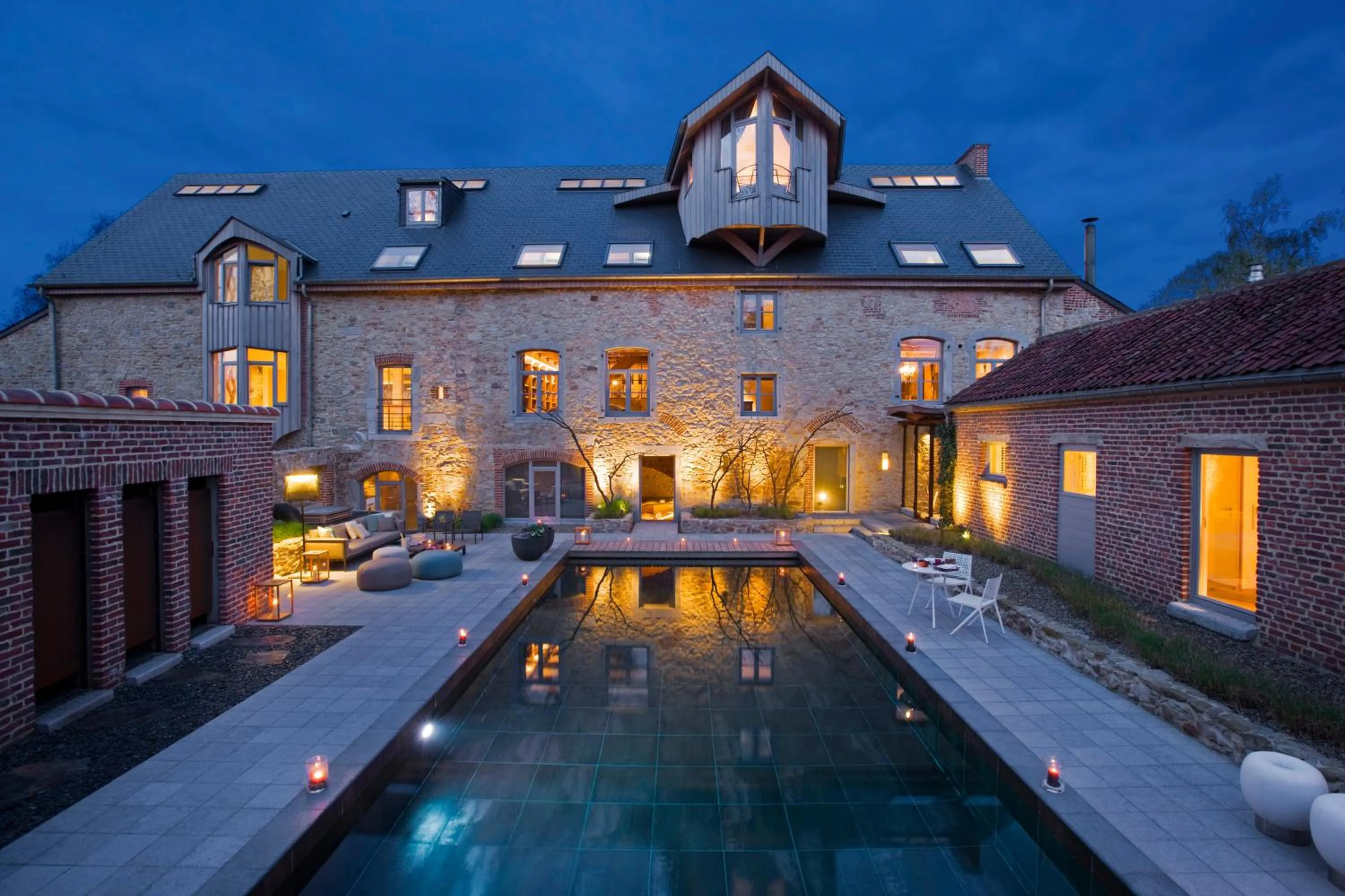 Facade/entrance in Ne5t Hotel & Spa