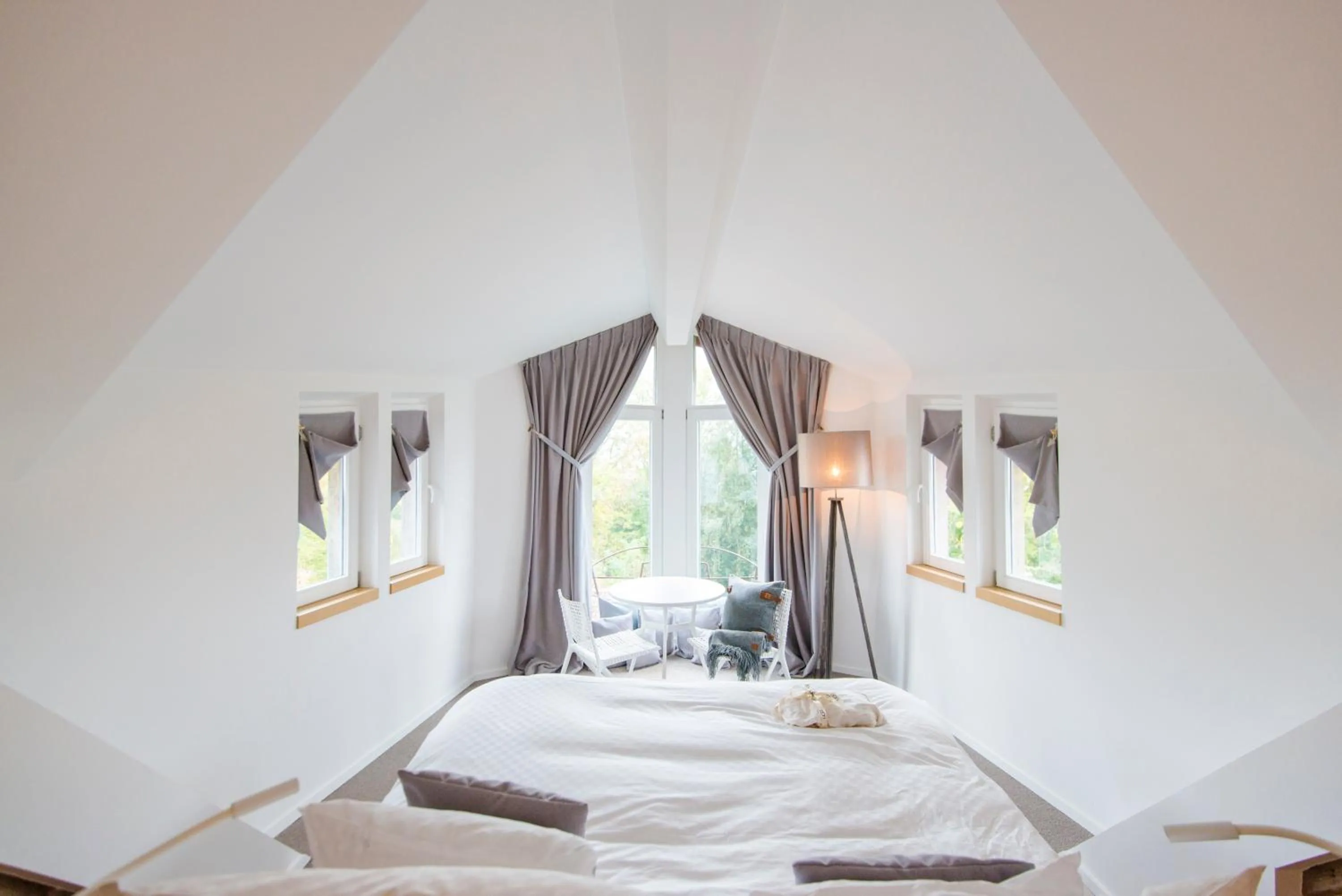 Day, Bed in Ne5t Hotel & Spa