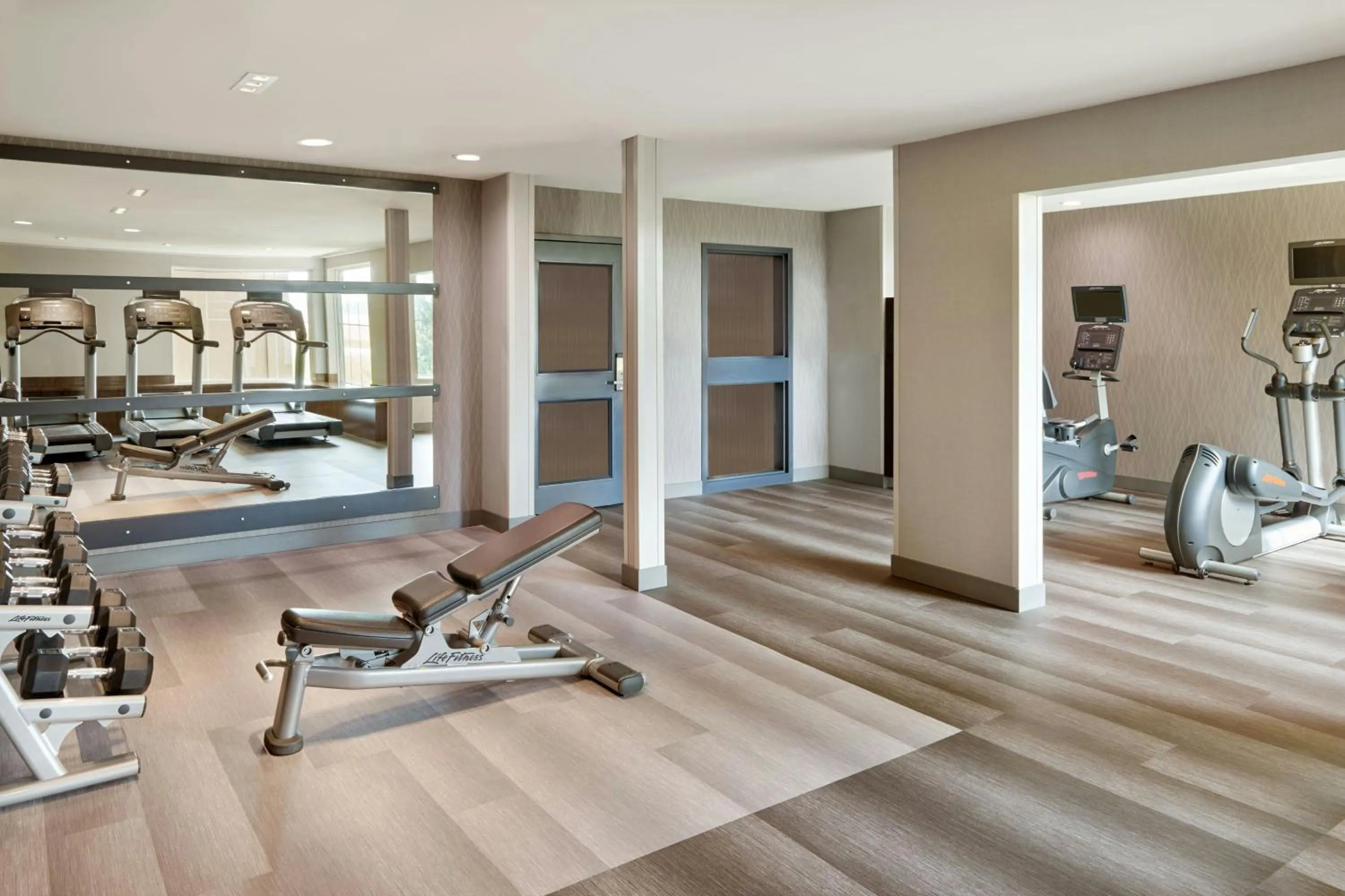 Fitness centre/facilities in Courtyard by Marriott Waterloo St. Jacobs