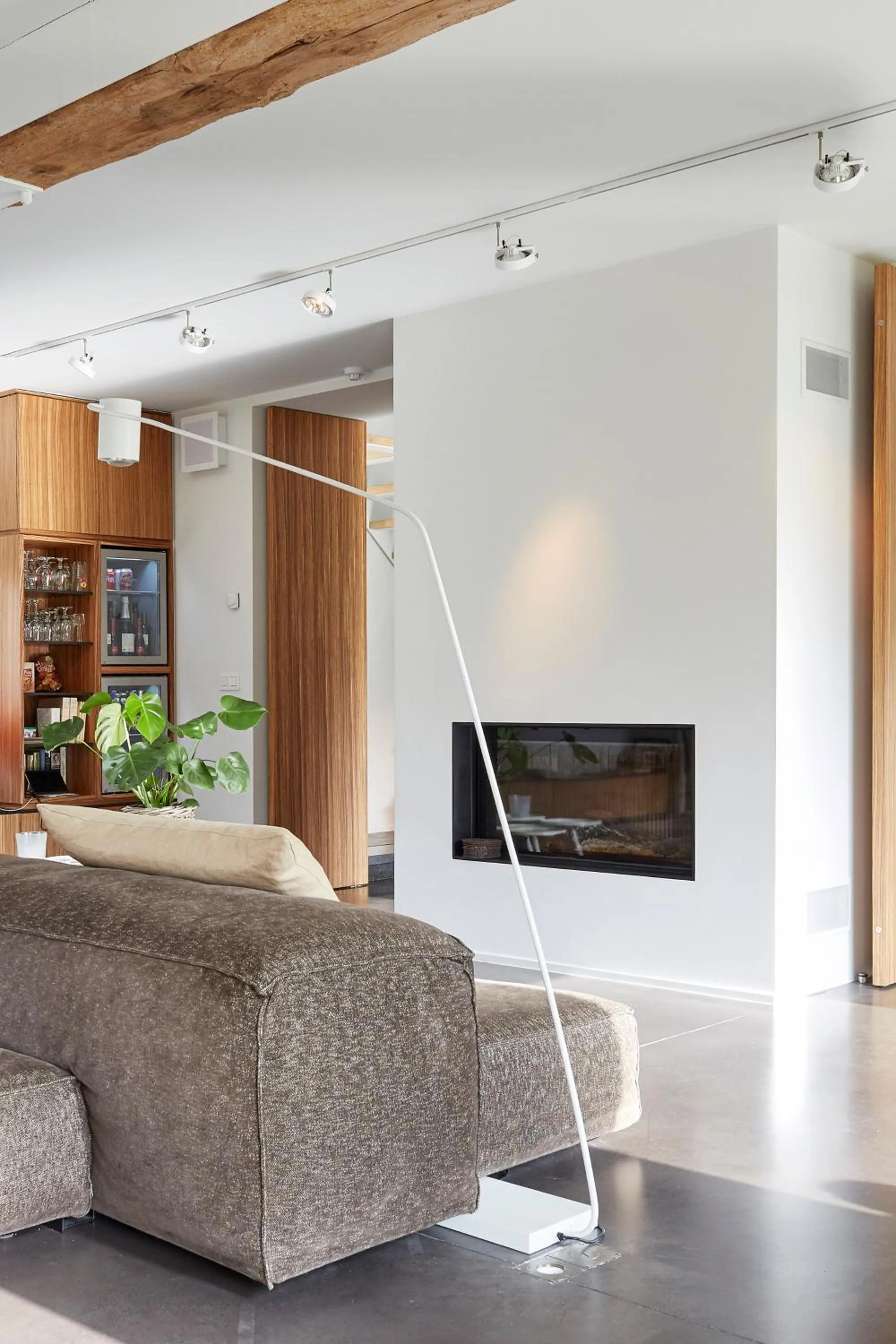 Communal lounge/ TV room in B&B Park7 Wavre - Leuven