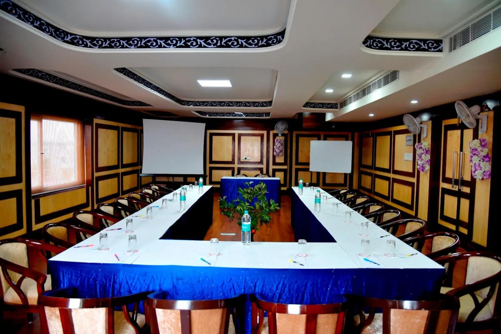 Business facilities in Hotel Simran Pride, Raipur