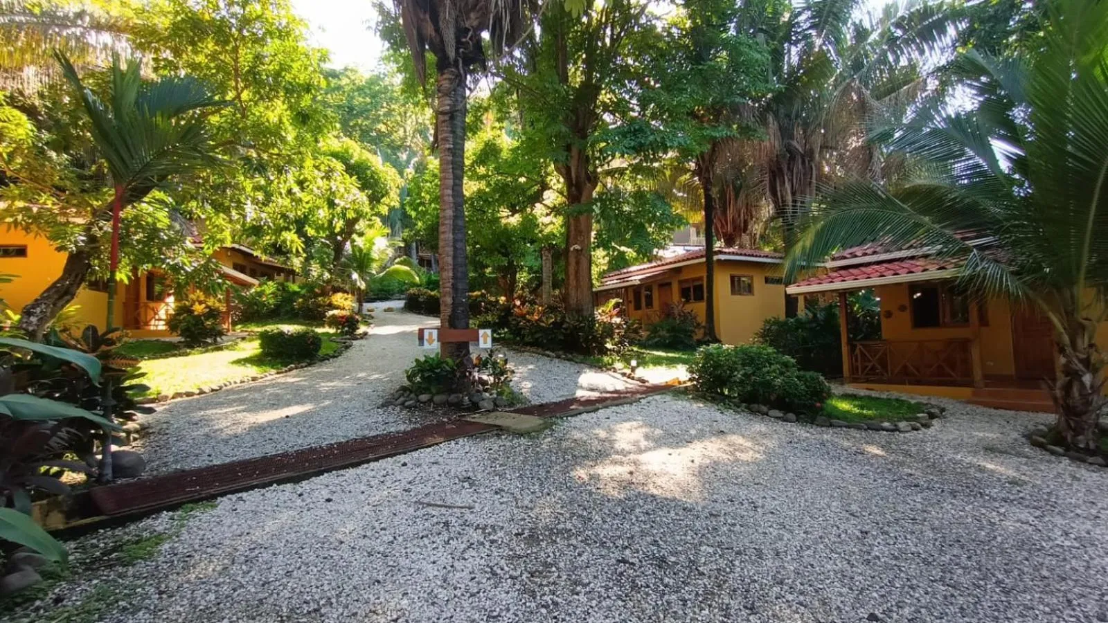 Esencia Hotel and Villas