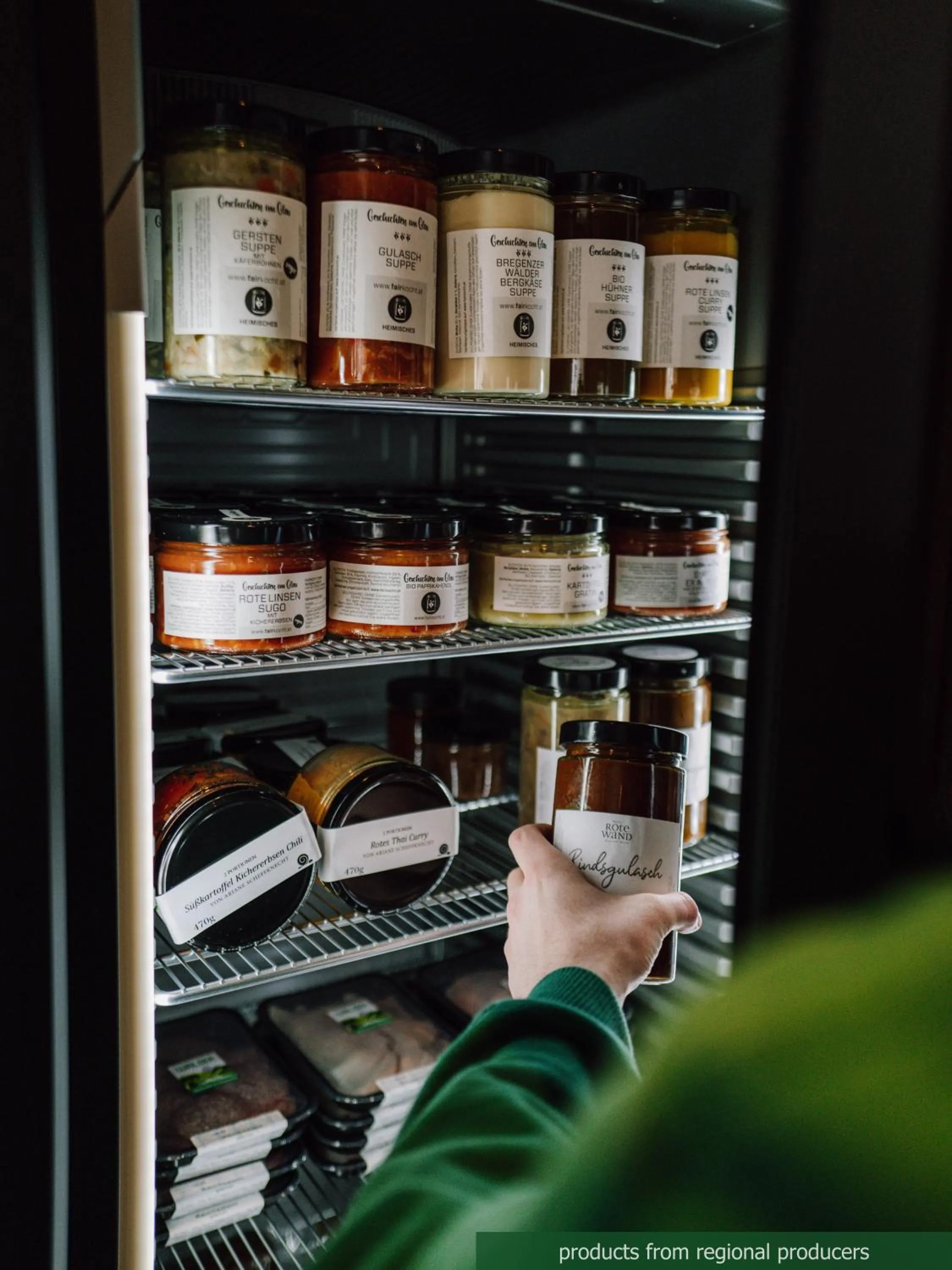 Food and drinks in Appart Hotel Knappaboda