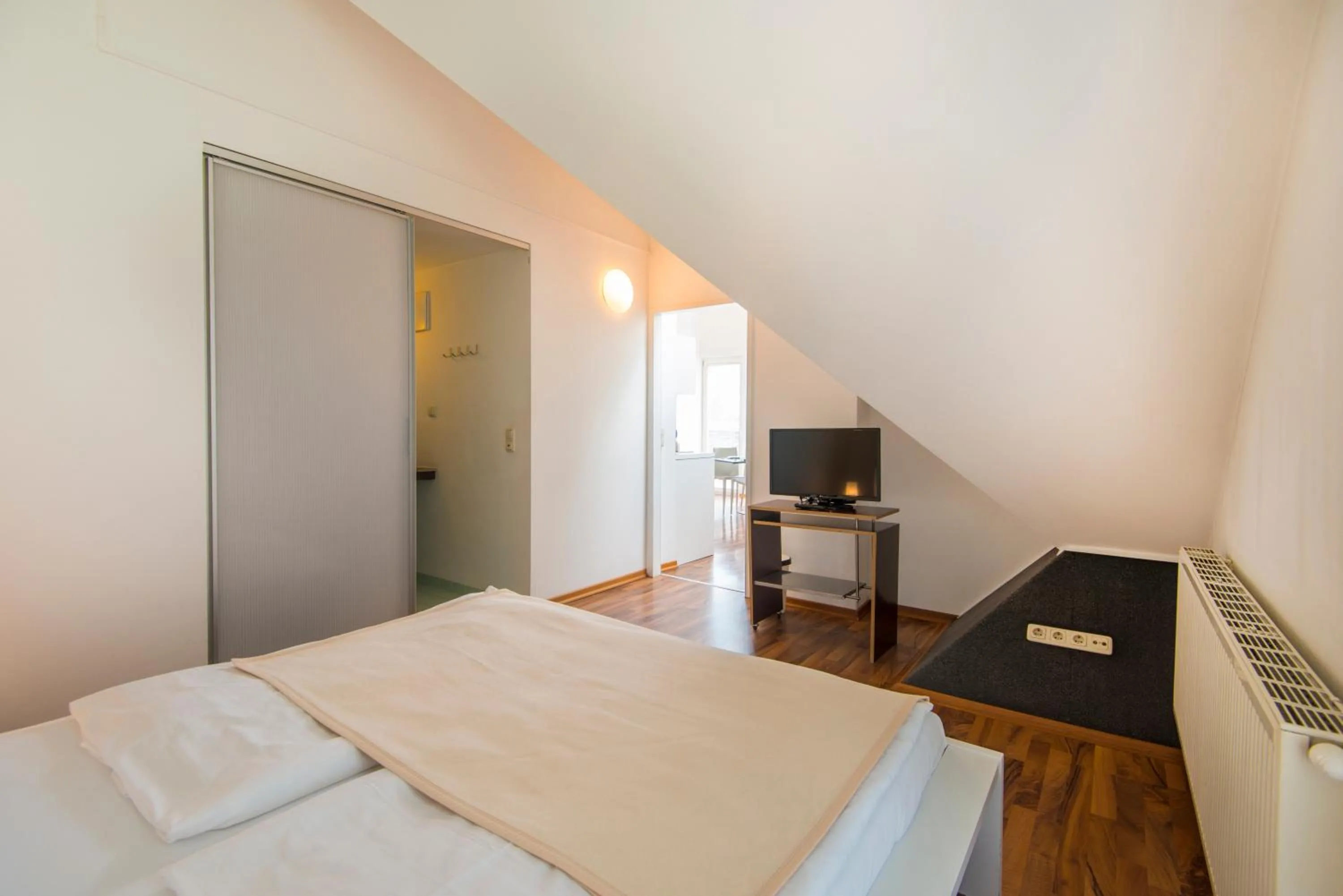 Bedroom, Bed in Club Alpenresidenz Gastein