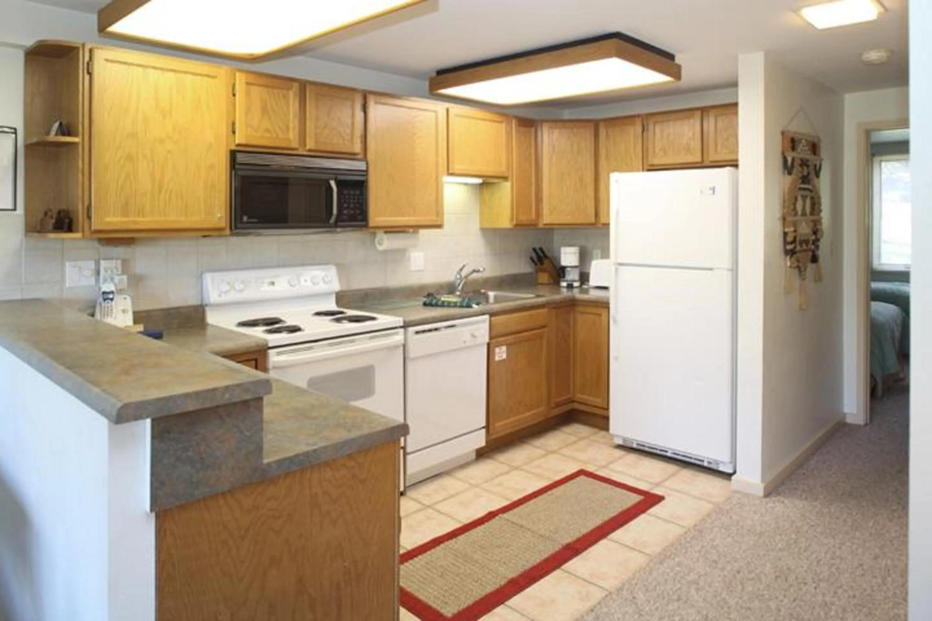 Kitchen or kitchenette in Terracehouse - CoralTree Residence Collection