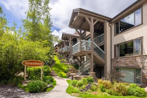 Terracehouse - CoralTree Residence Collection