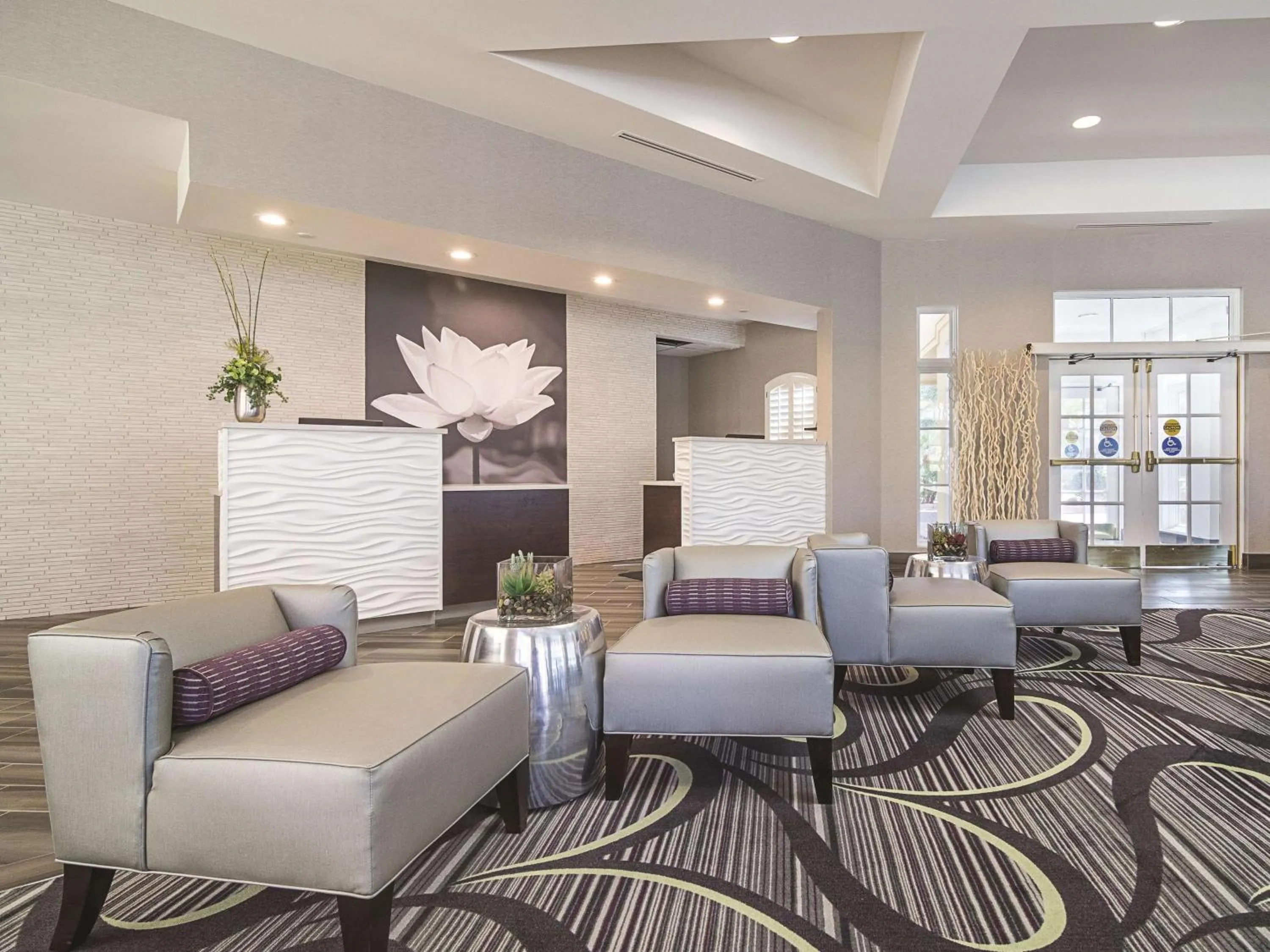 Lobby or reception in La Quinta by Wyndham Phoenix Mesa West