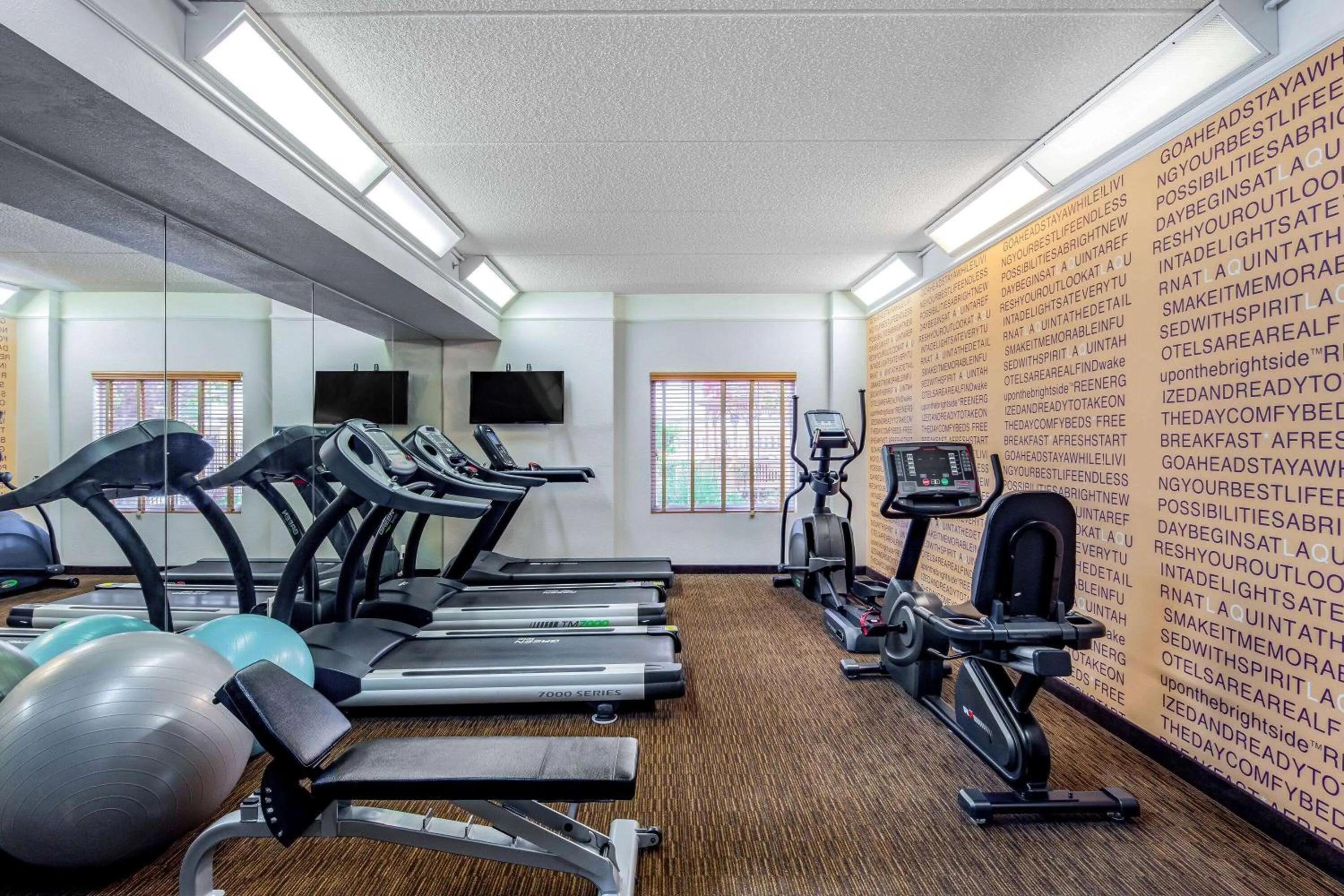 Fitness centre/facilities in La Quinta by Wyndham Fremont / Silicon Valley