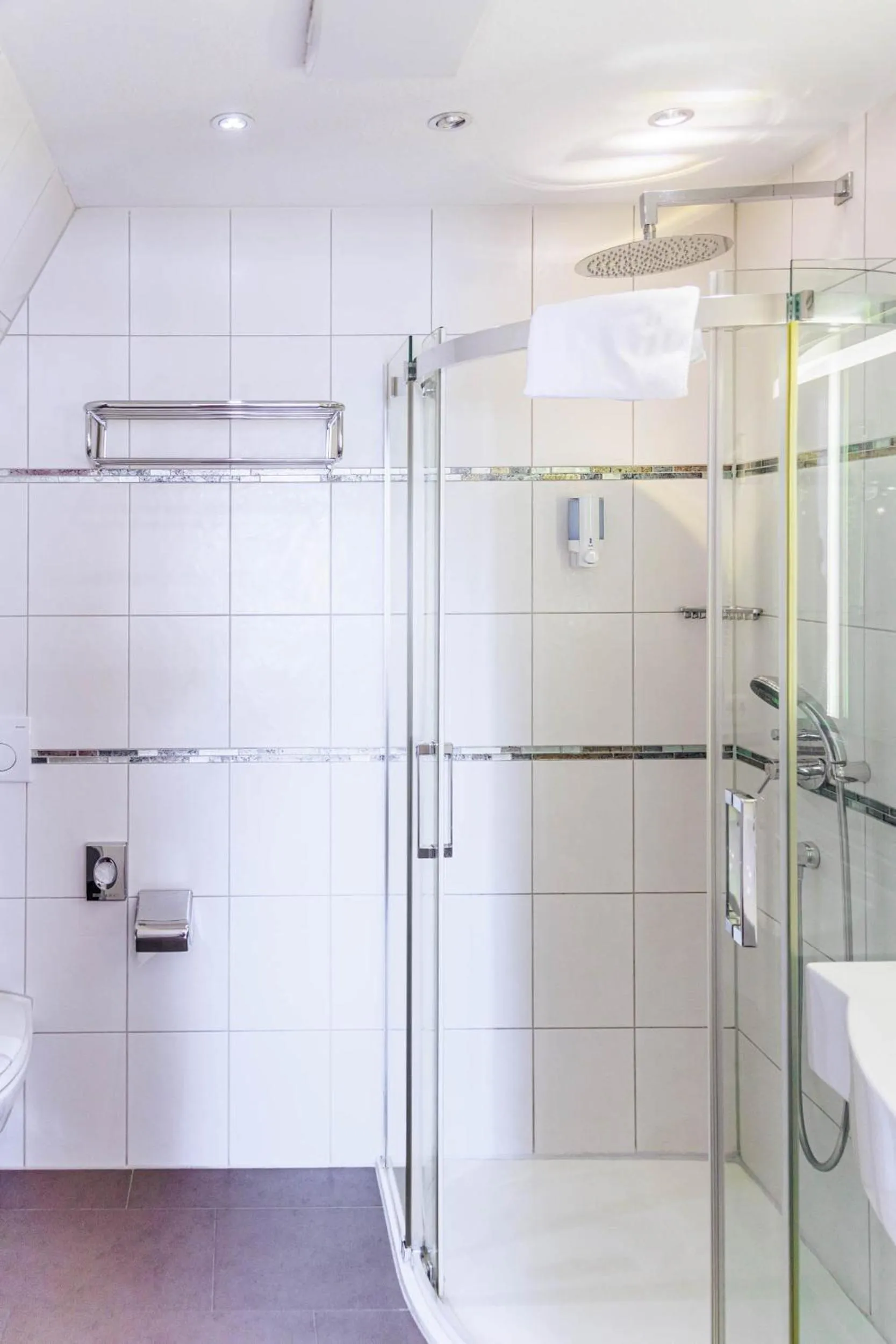 Shower in Bodensee-Hotel Kreuz
