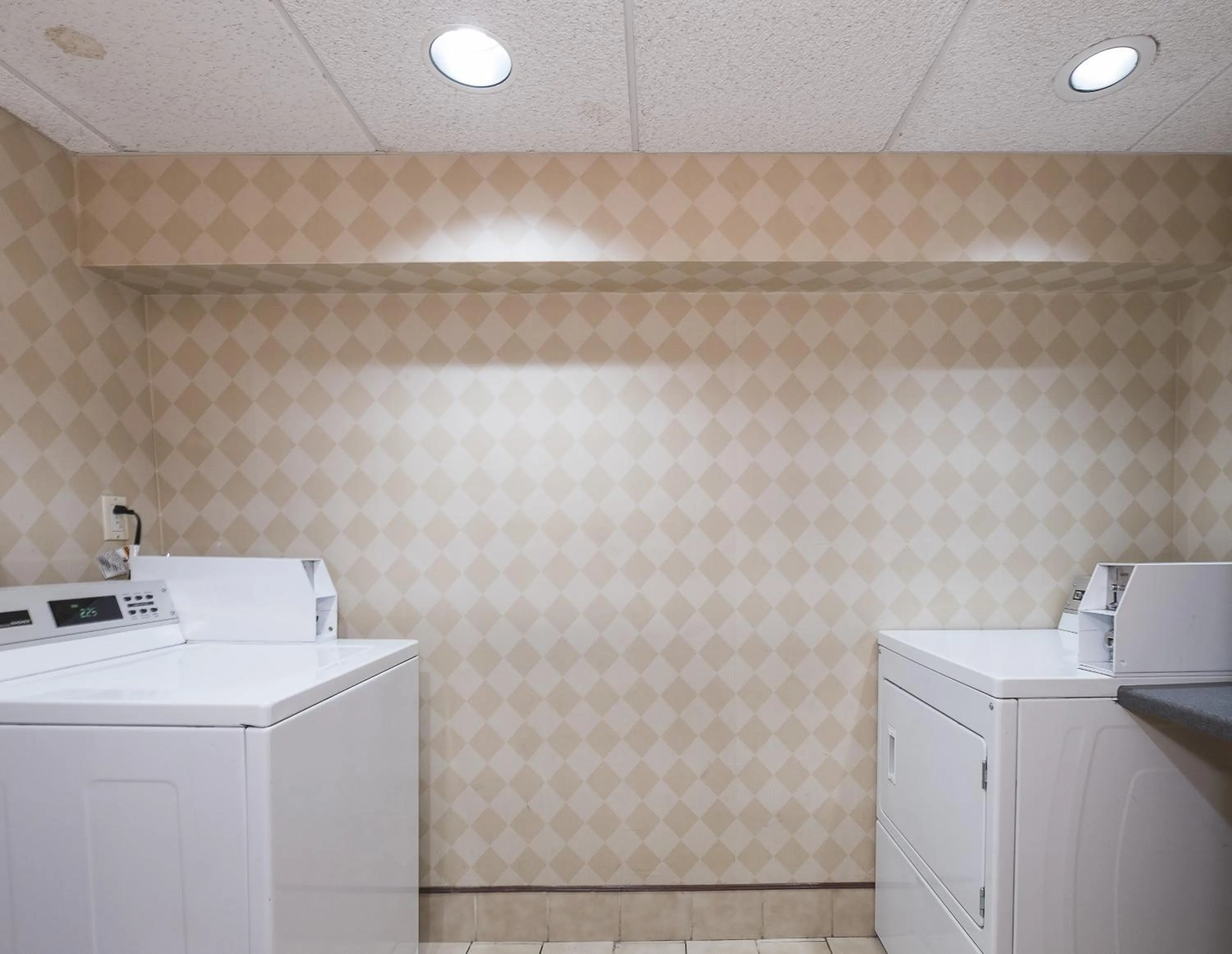 Other in Red Roof Inn Hartford- New Britain