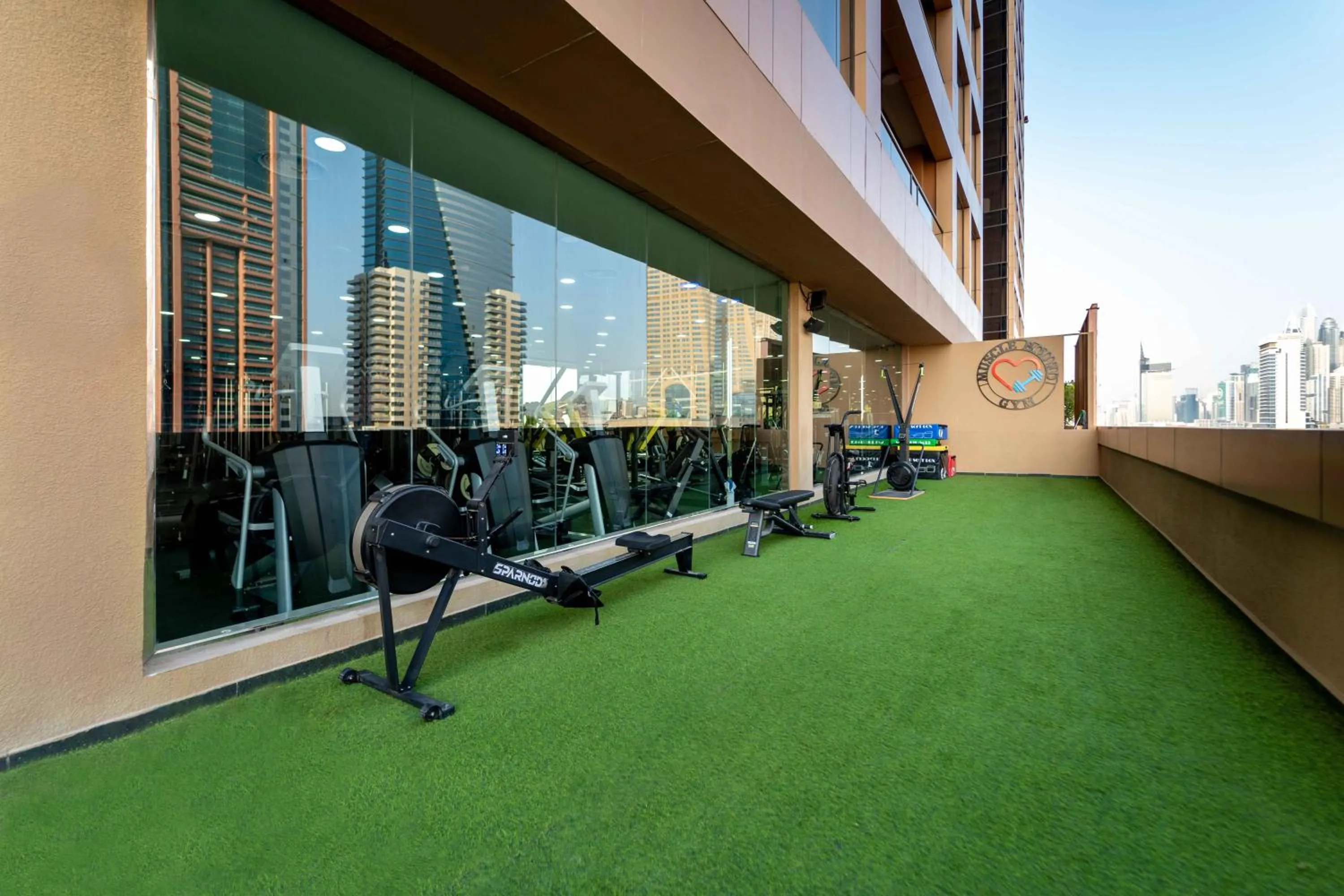 Fitness centre/facilities in Mercure Dubai Barsha Heights Hotel Suites And Apartments