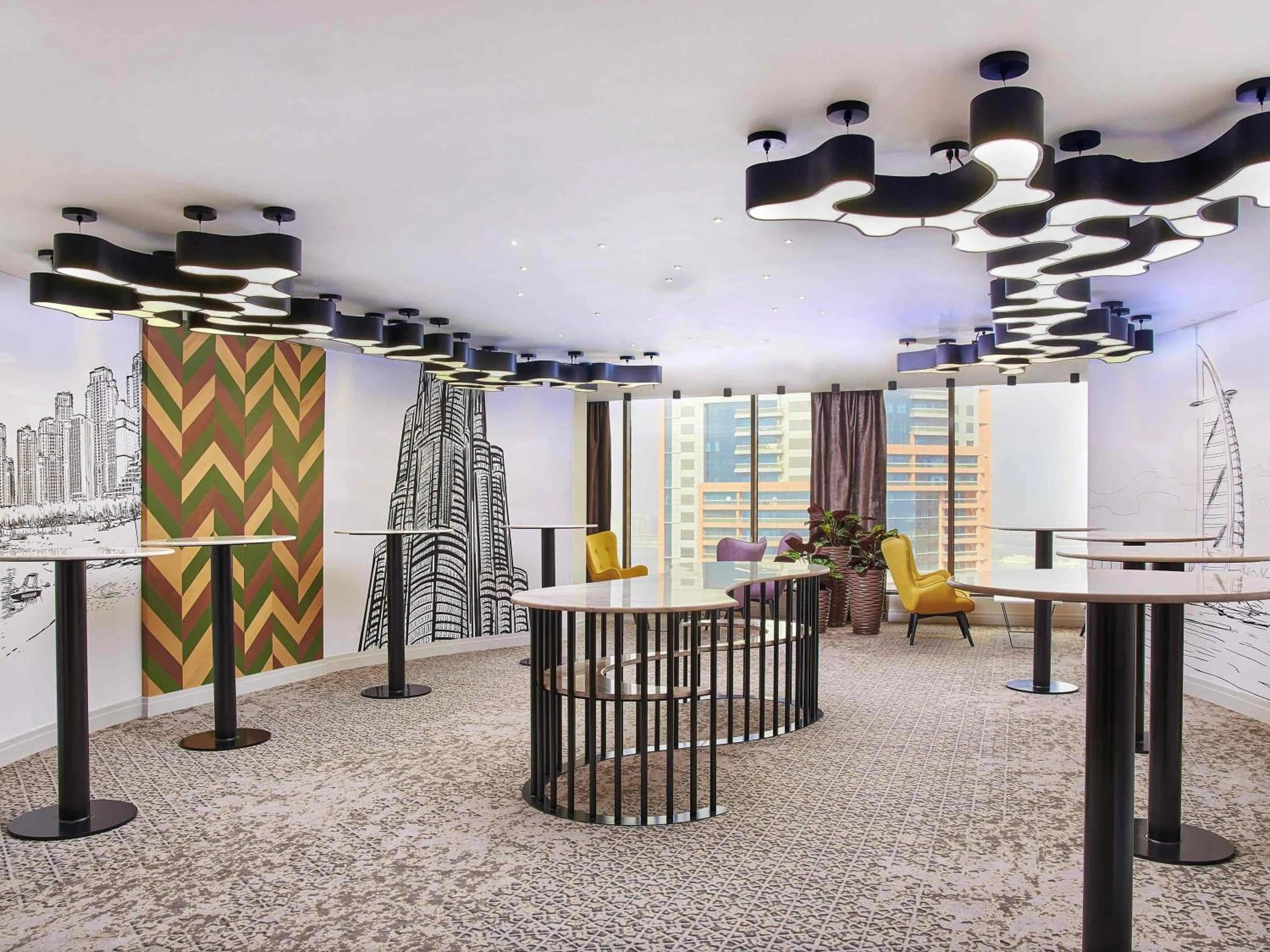 Meeting/conference room in Mercure Dubai Barsha Heights Hotel Suites And Apartments